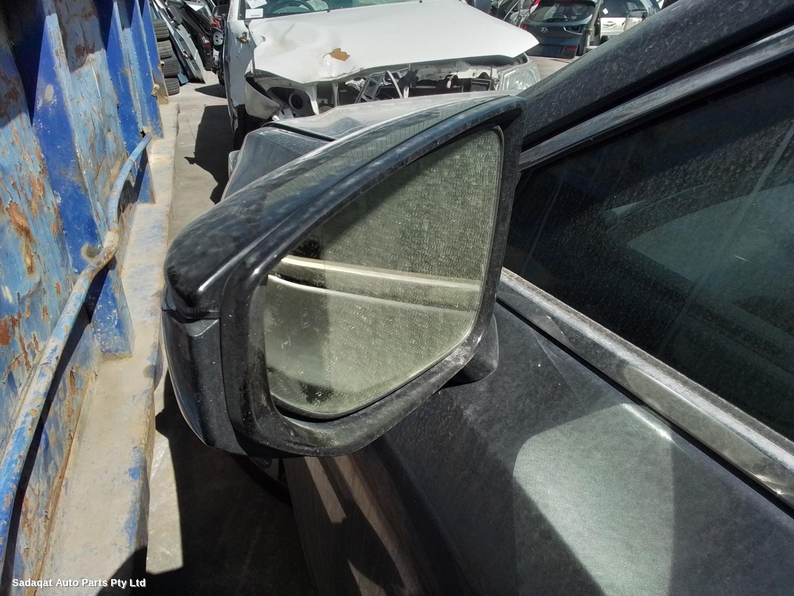 Lexus Es Series (13-) Left Door Mirror