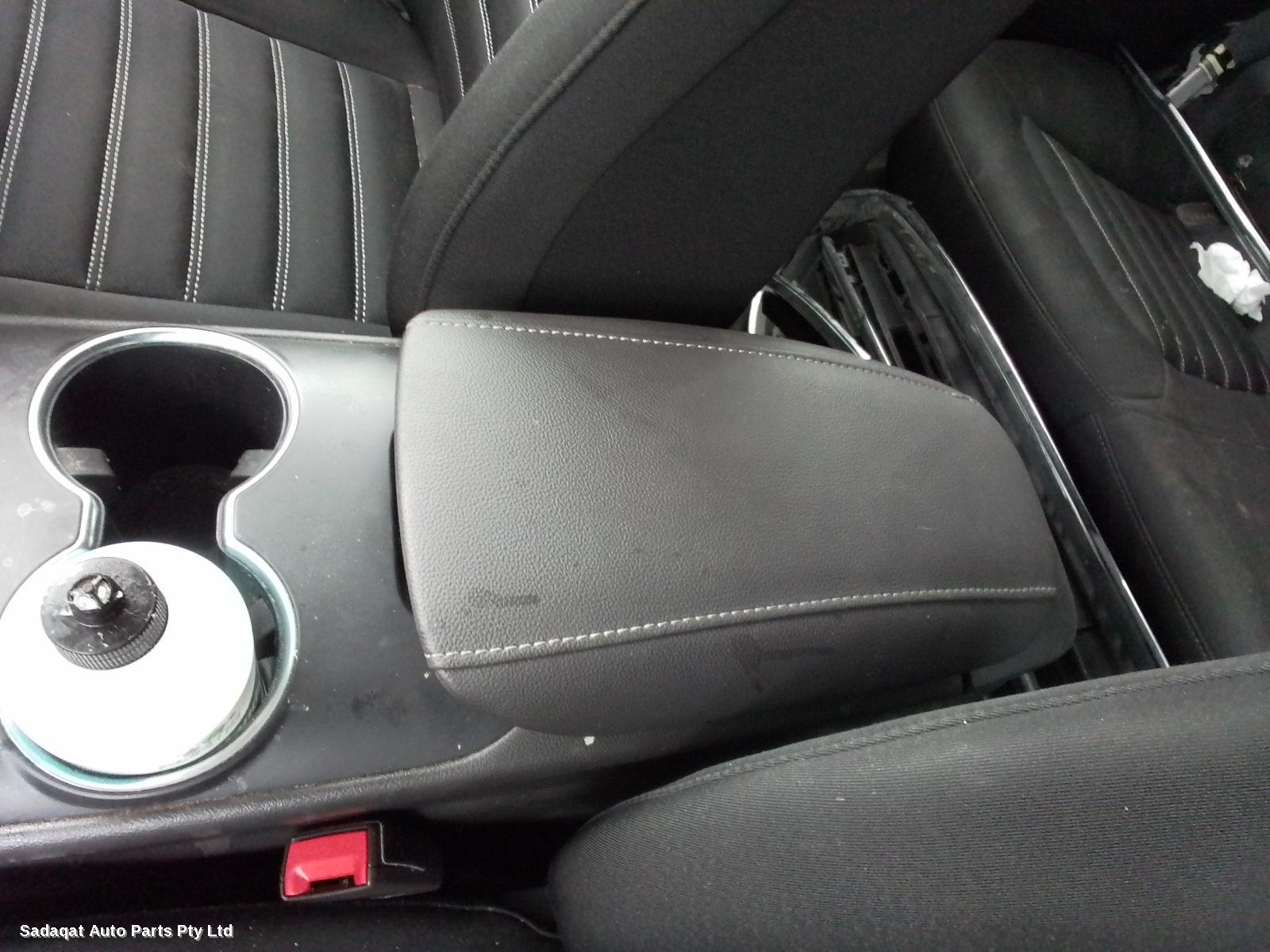 Ford Mondeo Right Front Door Window