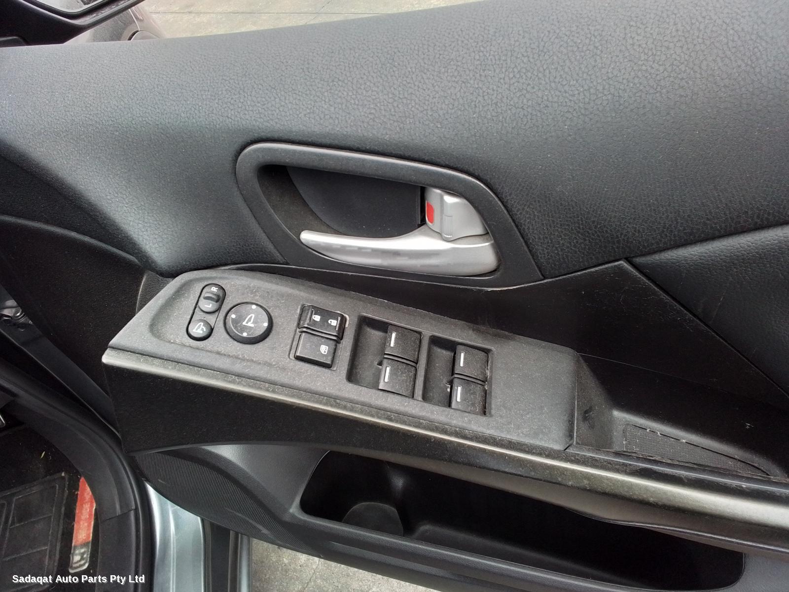 Honda Civic Left Guard