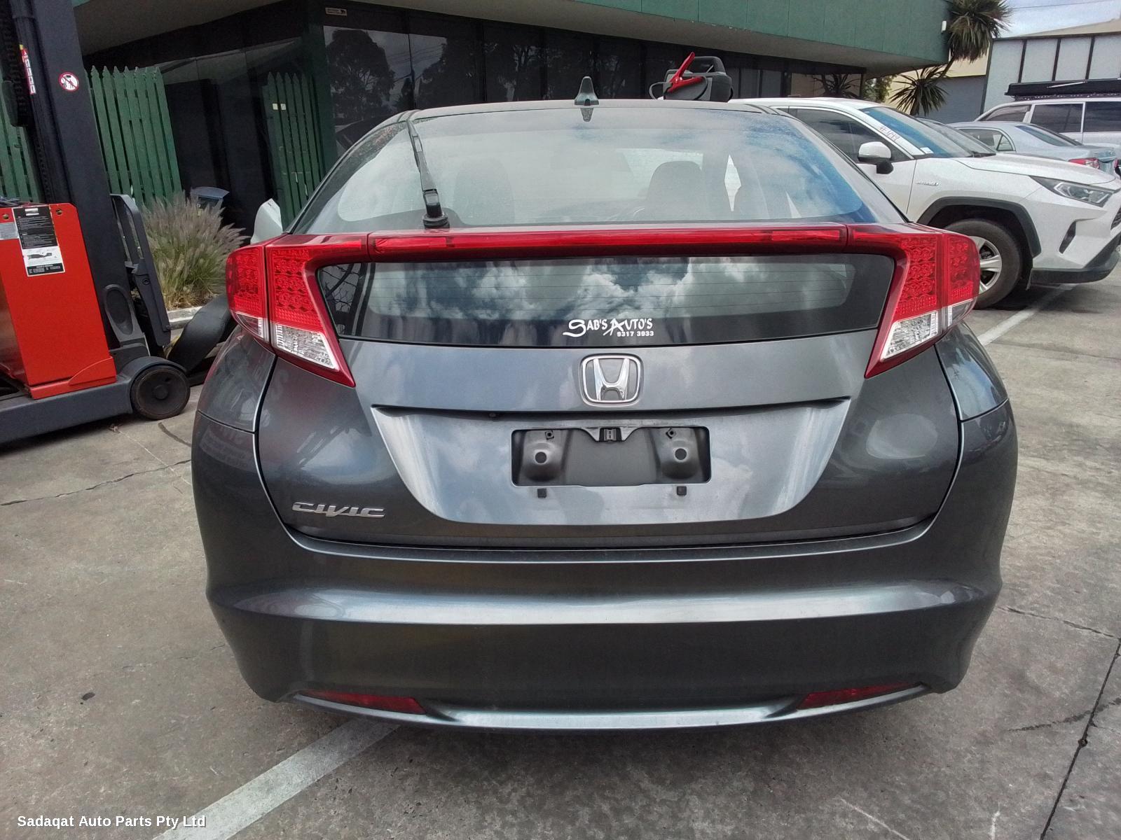 Honda Civic Left Guard