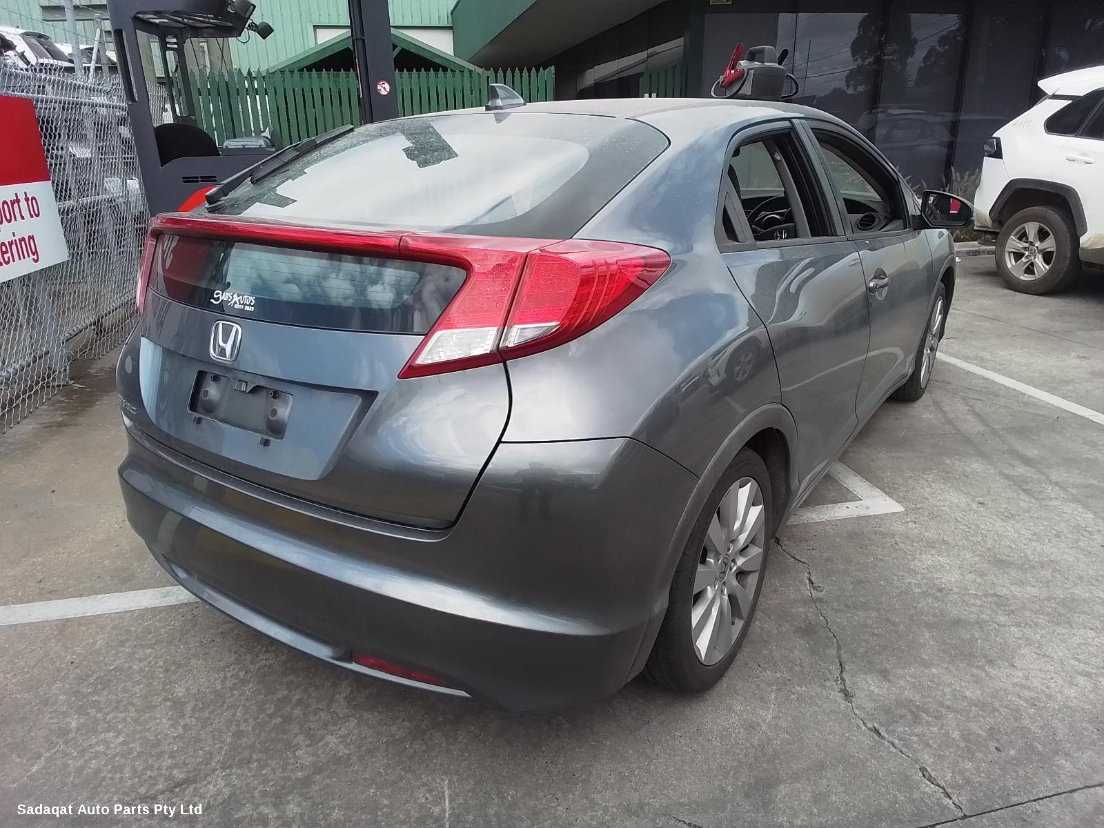 Honda Civic Left Guard