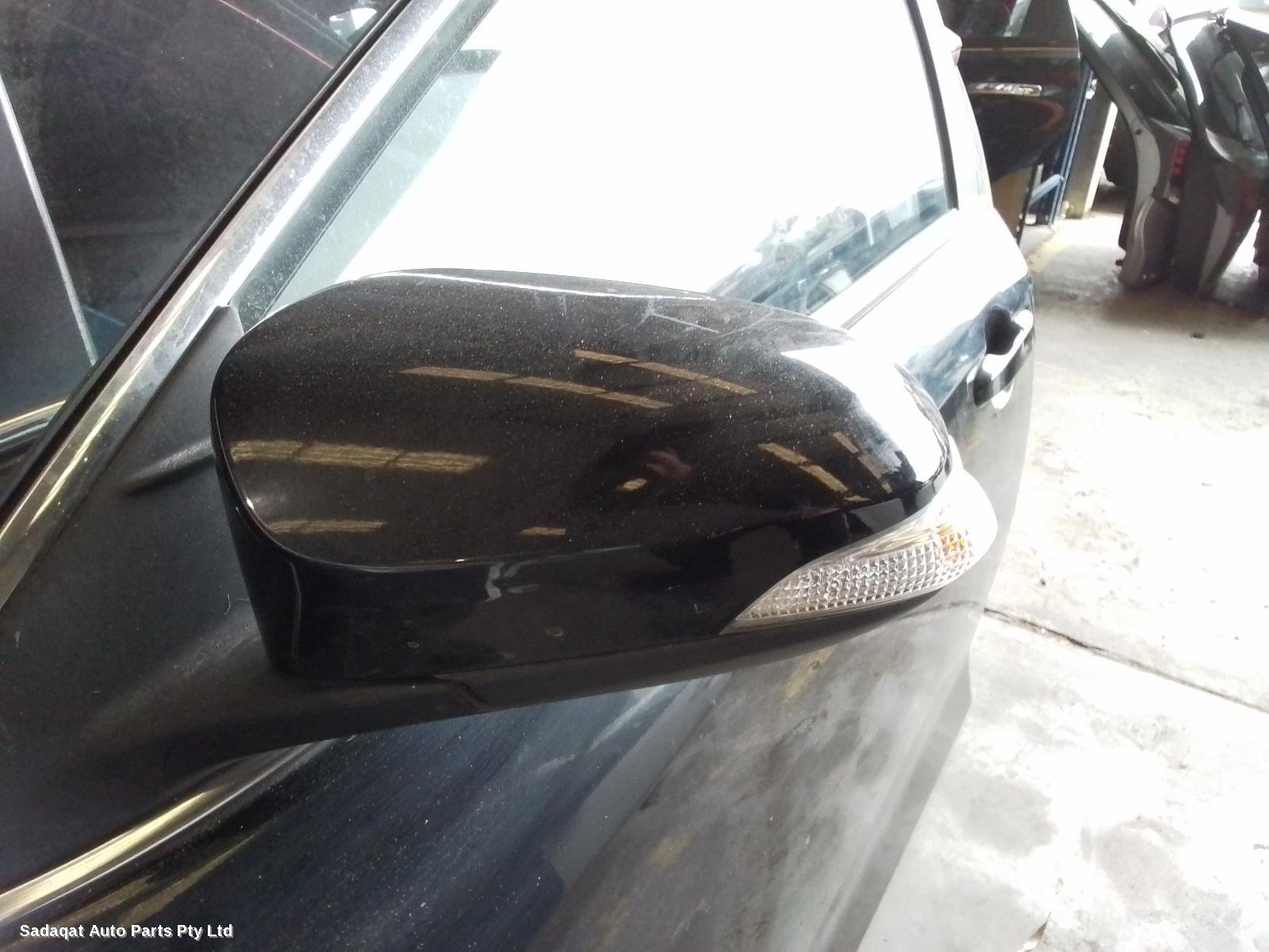 Toyota Camry Left Door Mirror