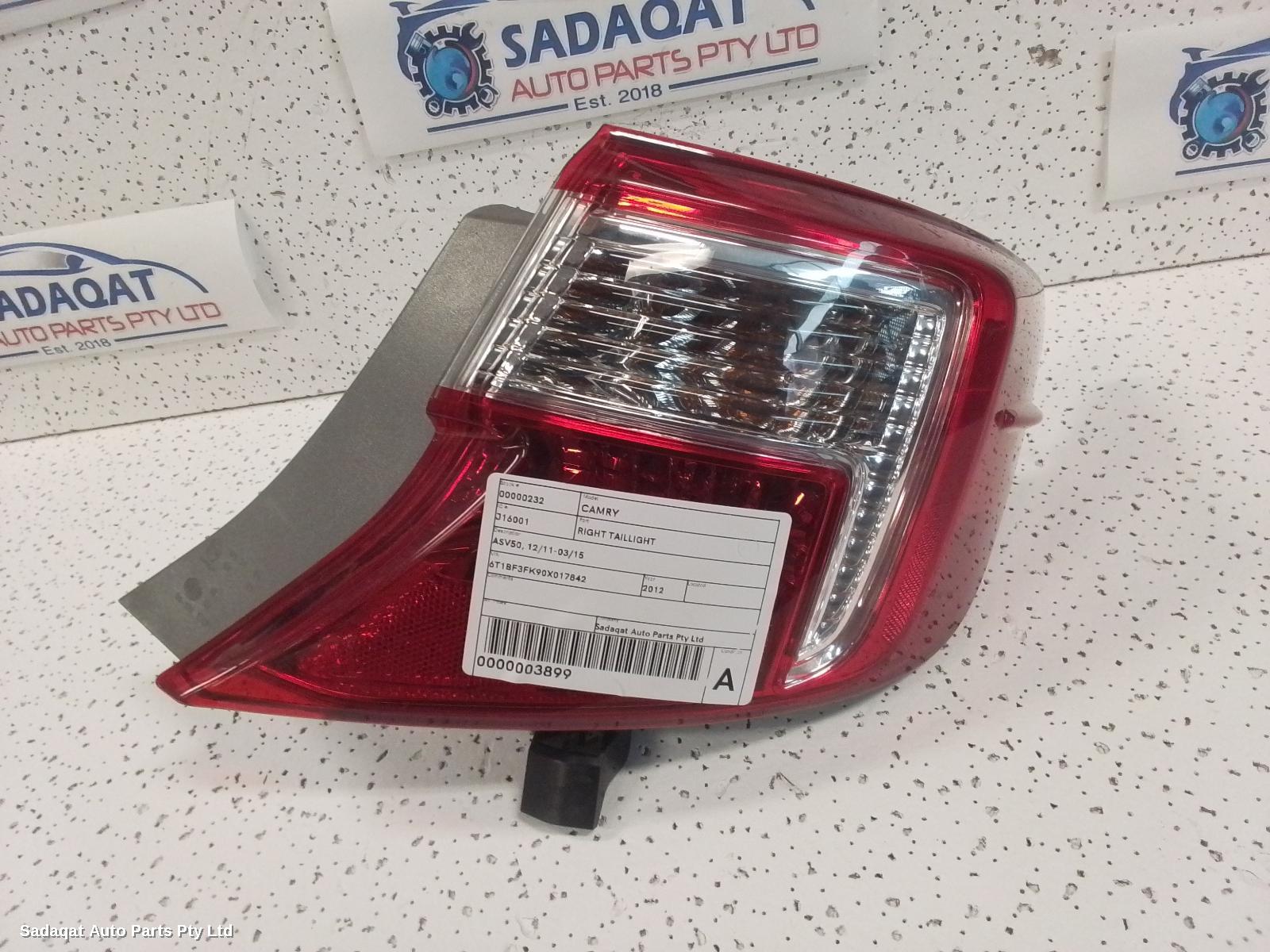 Toyota Camry Right Taillight