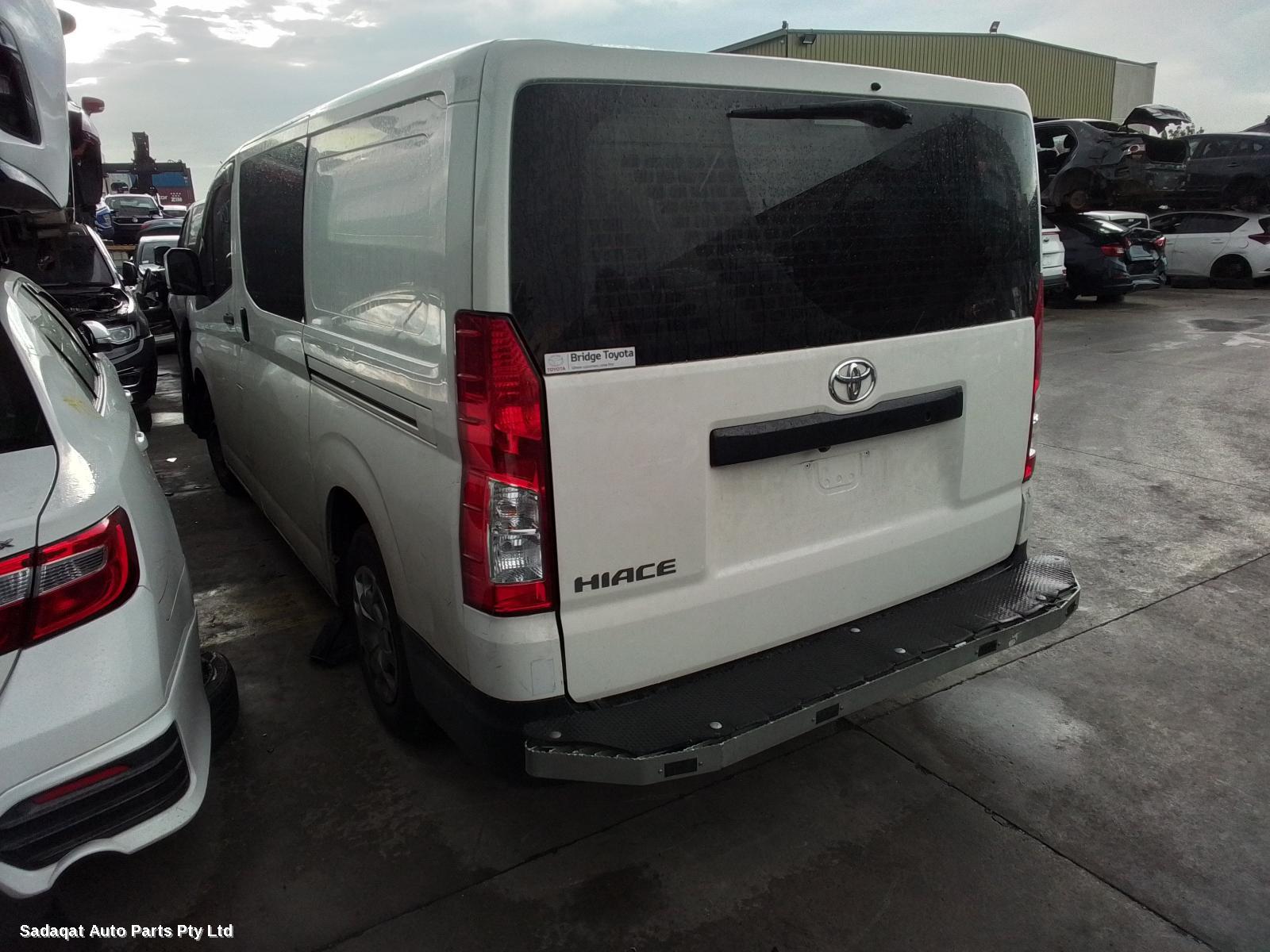 Toyota Hiace Right Door Mirror