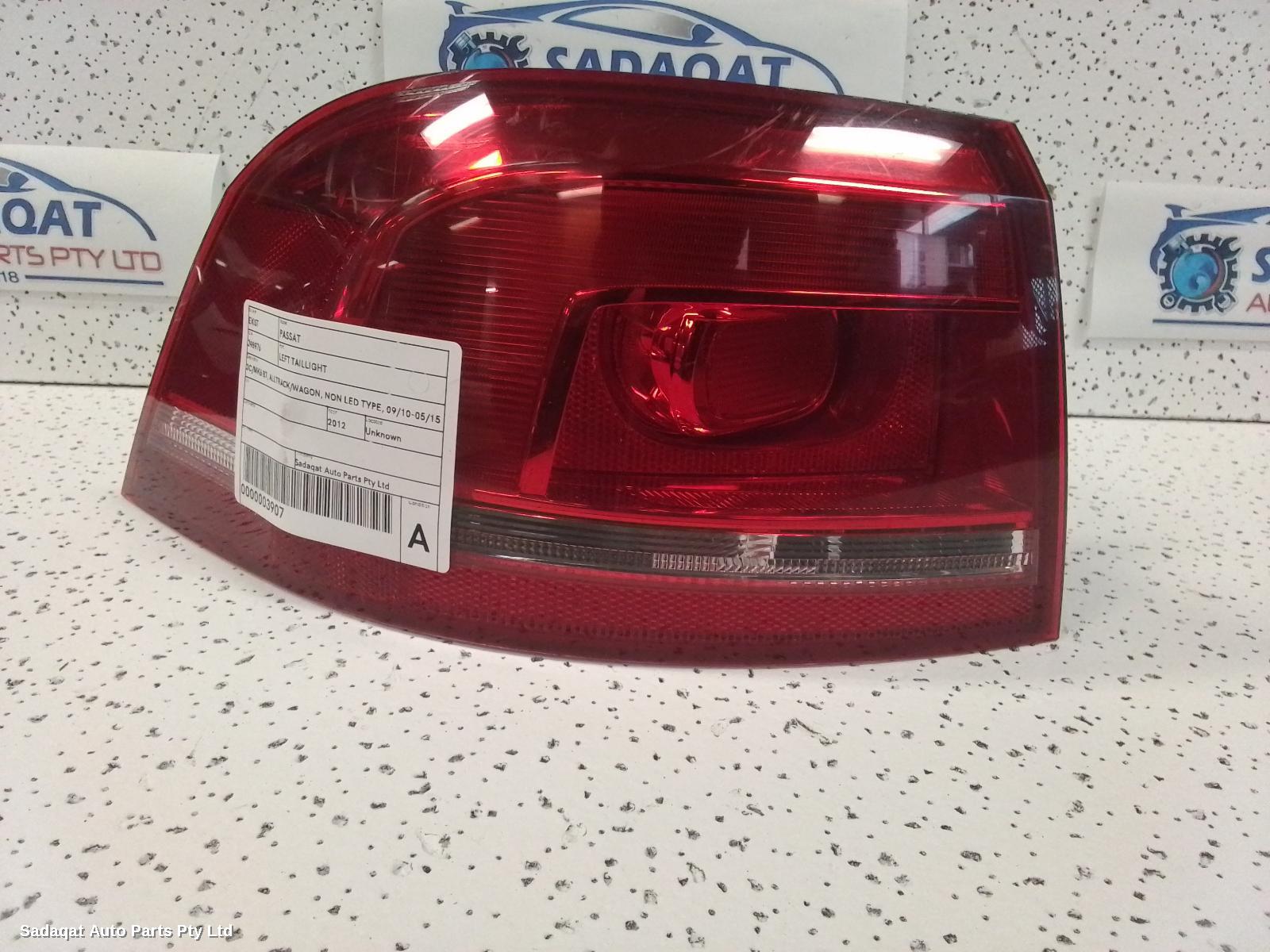Volkswagen Passat Left Taillight