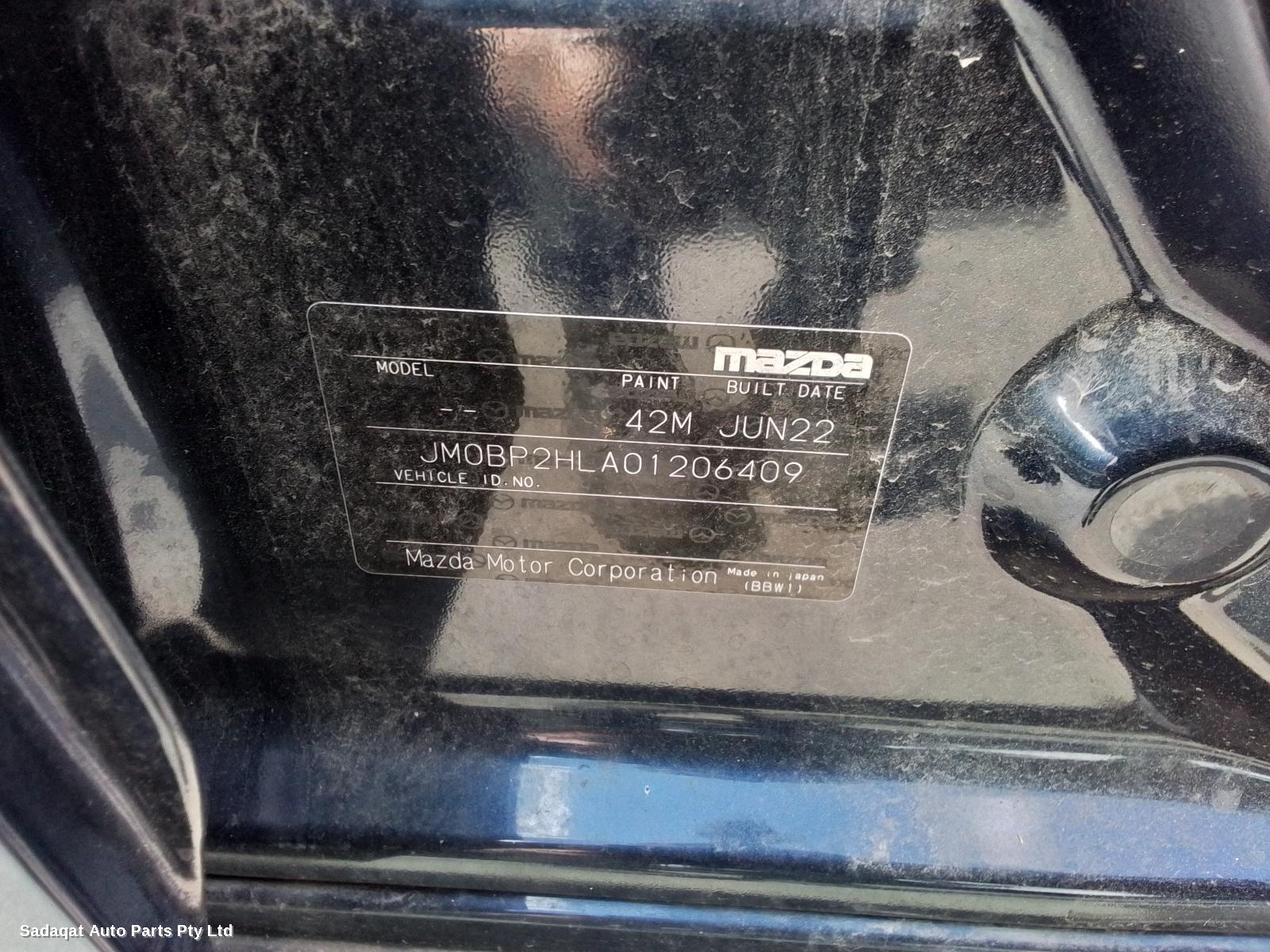 Mazda 3 Left Front Hub Assembly