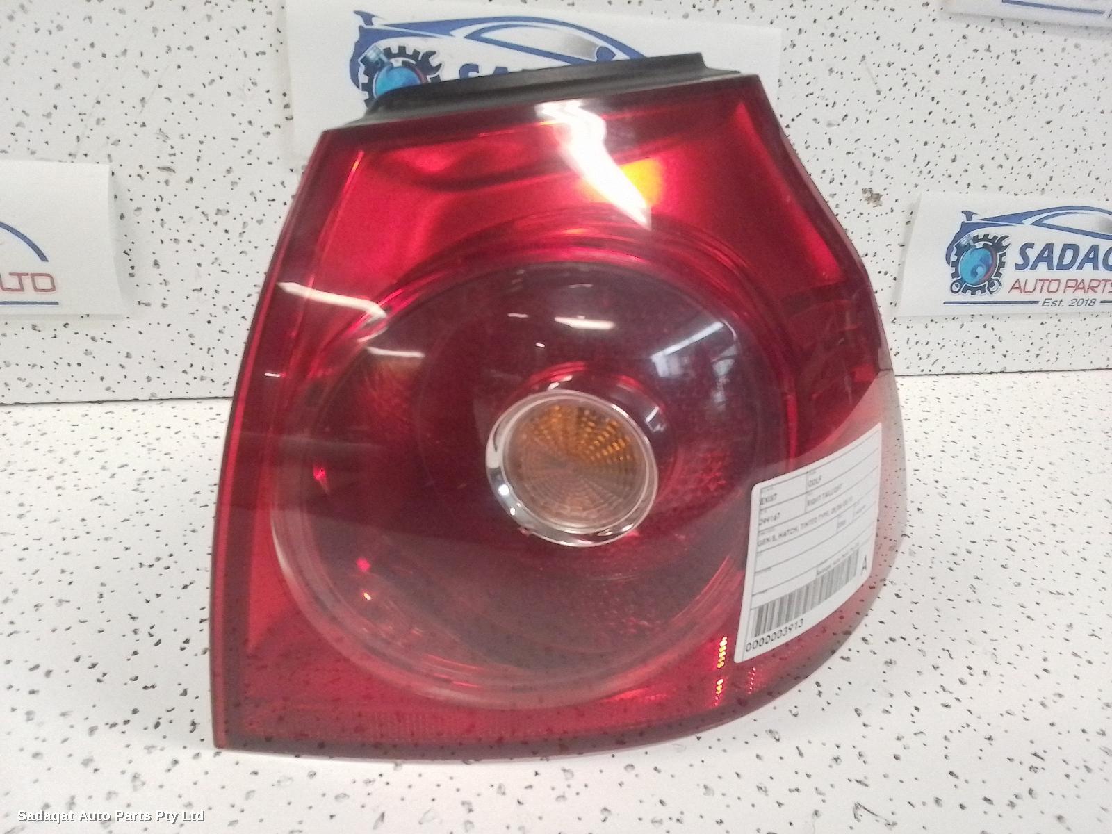 Volkswagen Golf Right Taillight