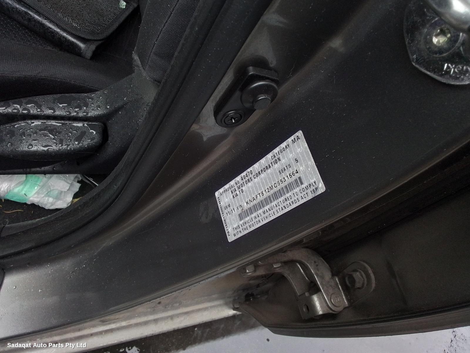 Kia Cerato Left Guard