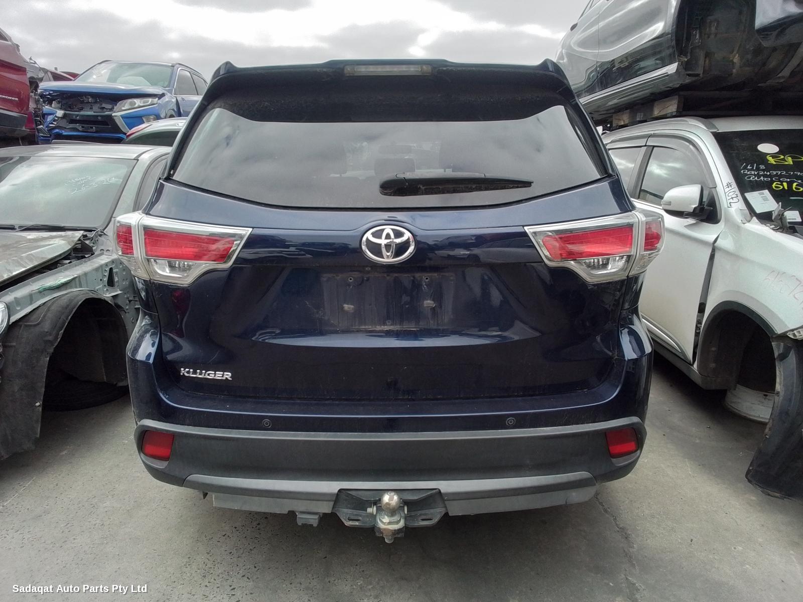 Toyota Kluger Left Guard