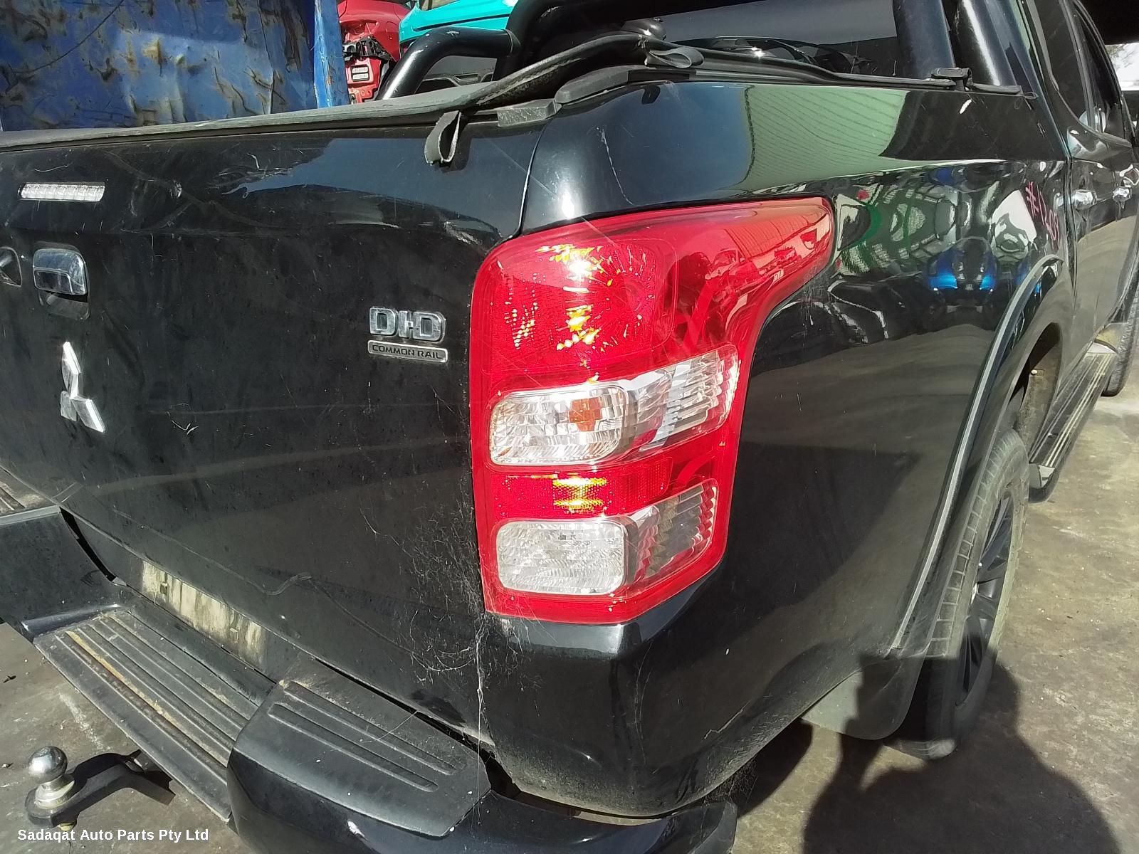 Mitsubishi Triton Right Taillight