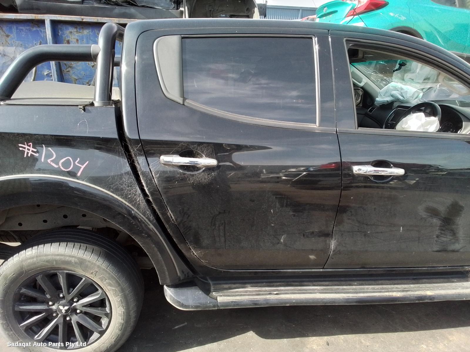 Mitsubishi Triton Right Taillight