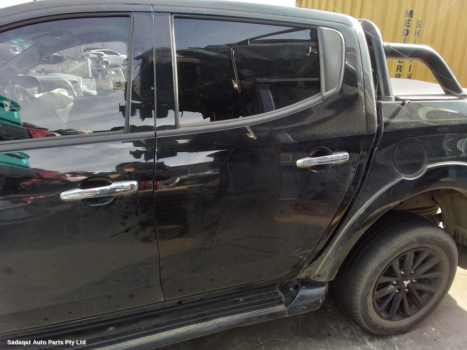 Mitsubishi Triton Right Taillight