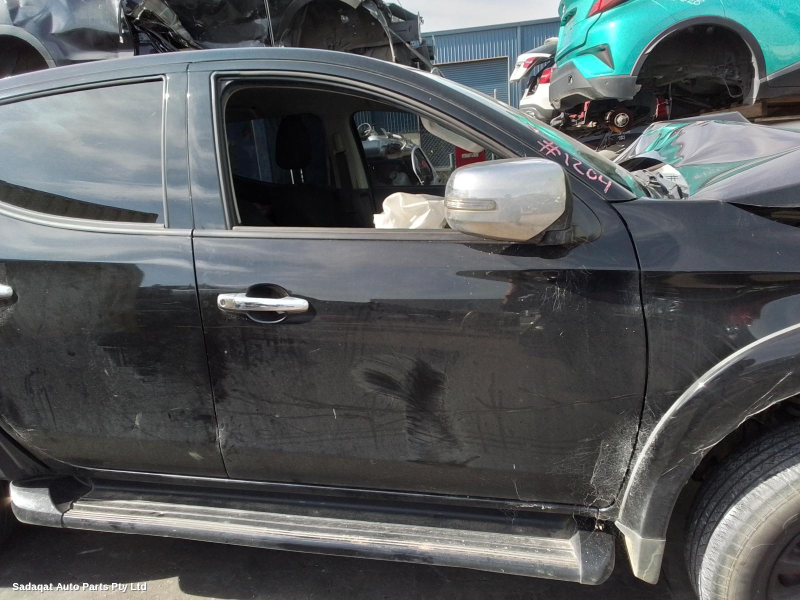 Mitsubishi Triton Right Taillight