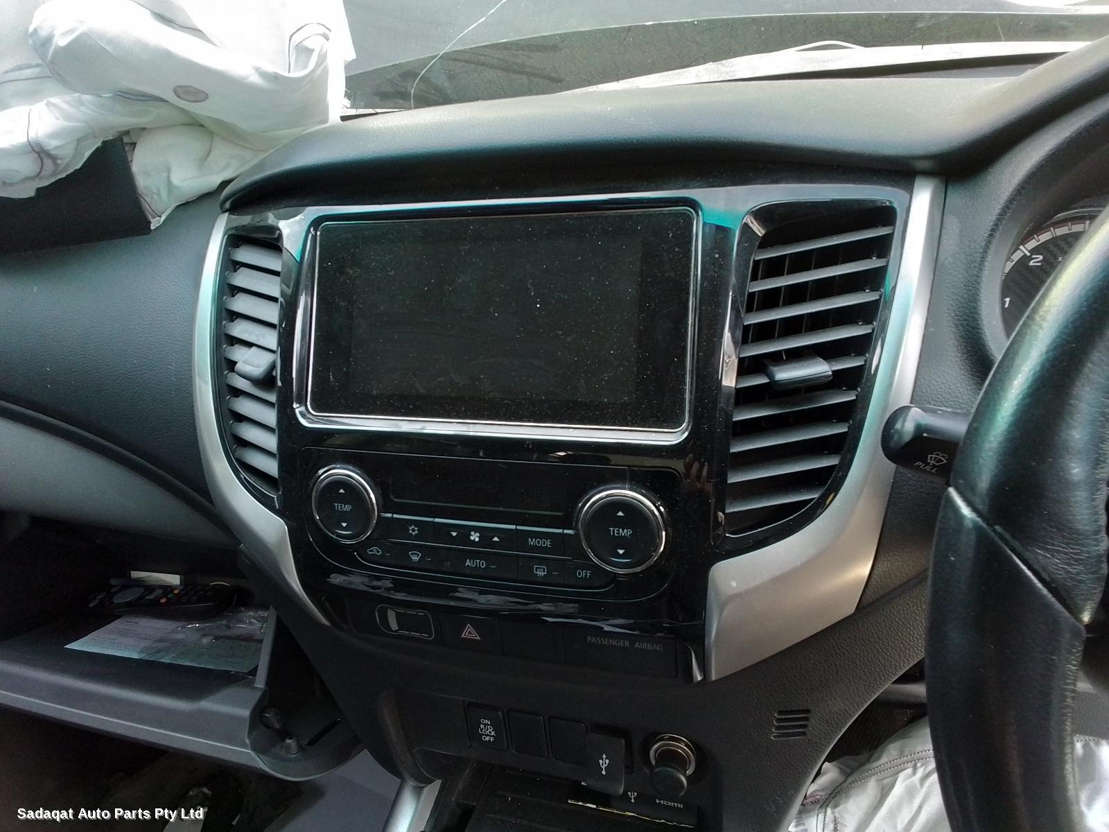 Mitsubishi Triton Right Taillight