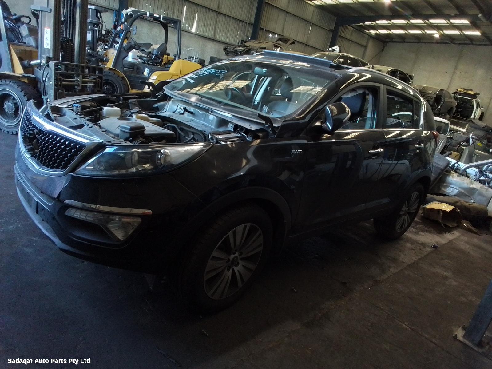 Kia Sportage Left Headlamp
