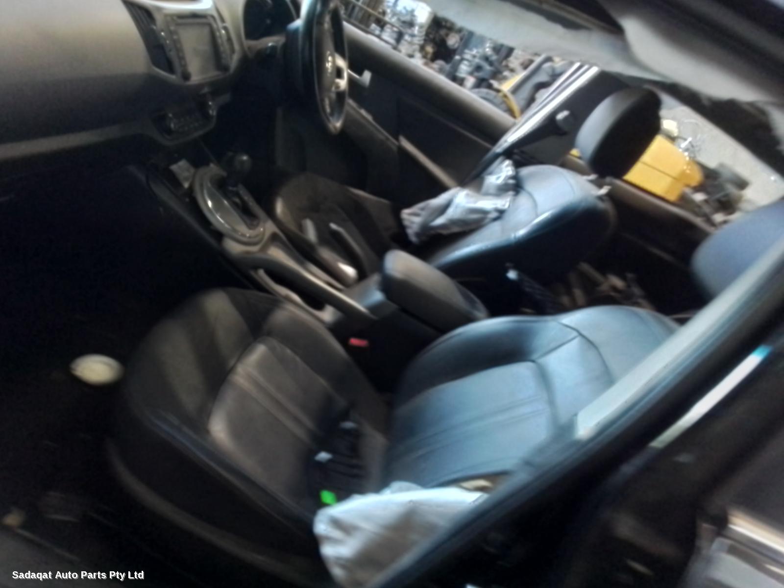 Kia Sportage Left Headlamp