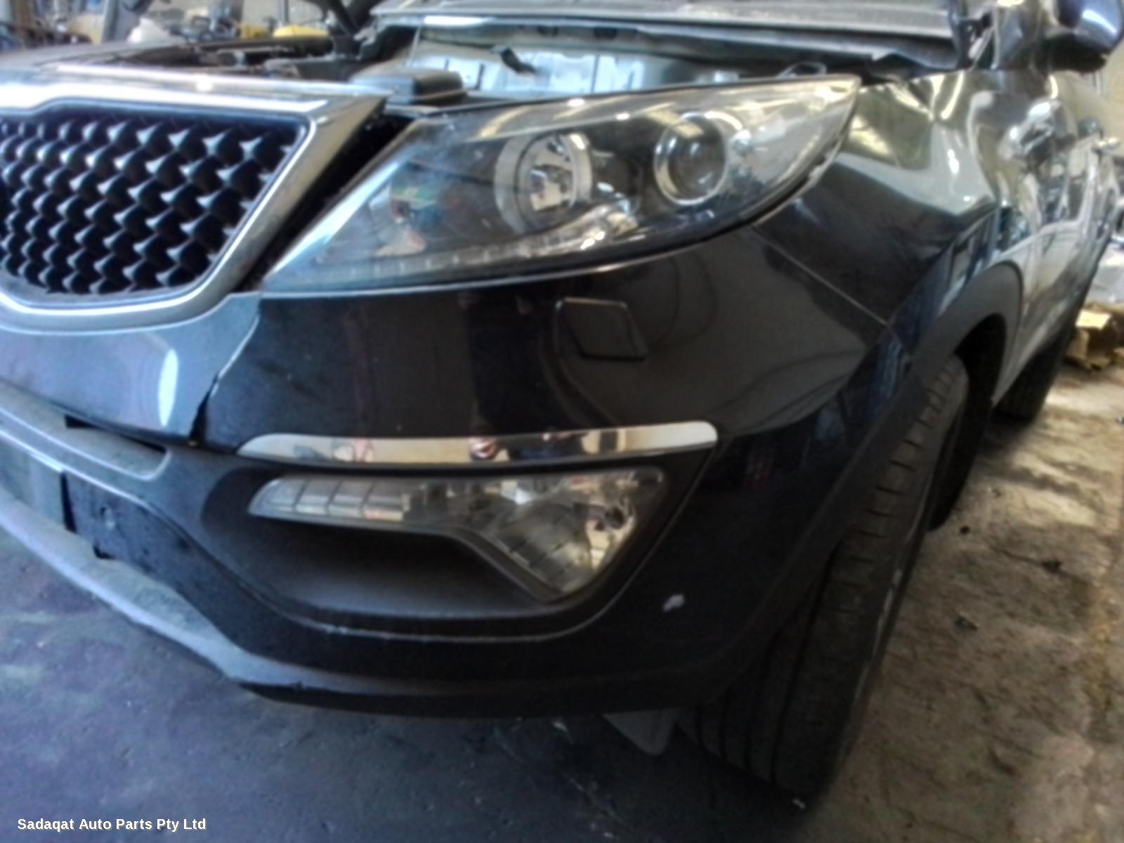 Kia Sportage Left Headlamp