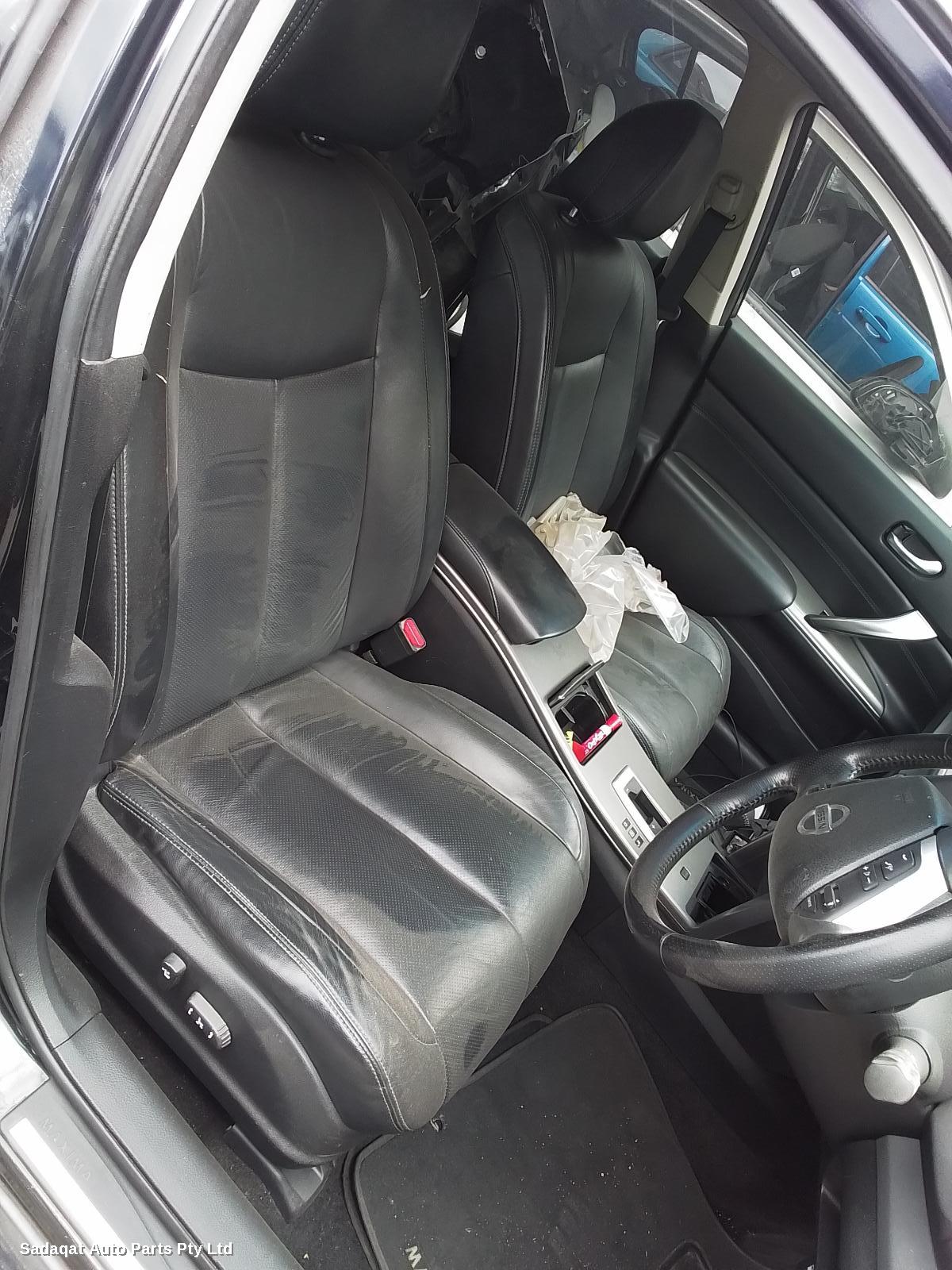 Nissan Maxima Right Door Mirror