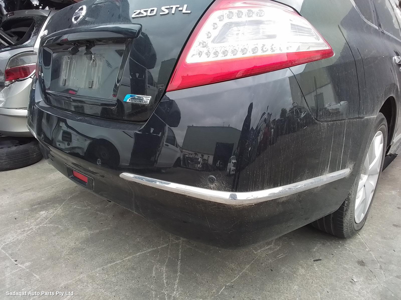 Nissan Maxima Right Door Mirror