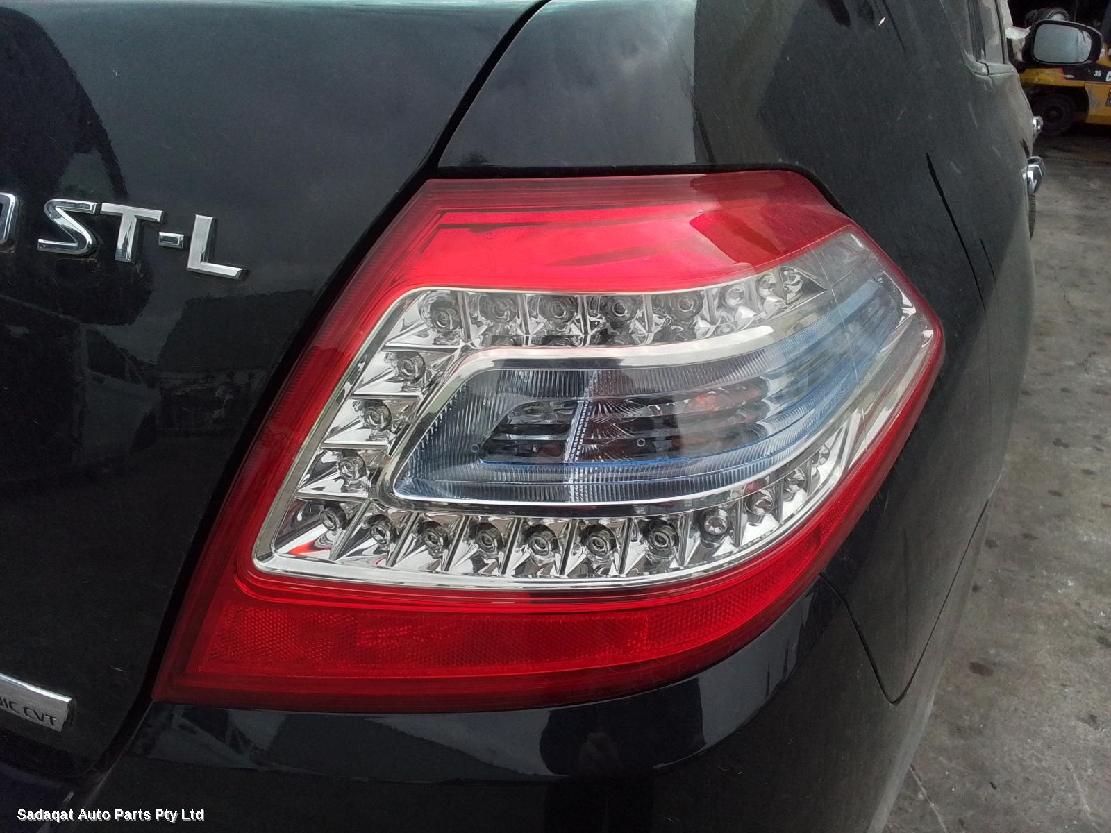 Nissan Maxima Right Door Mirror