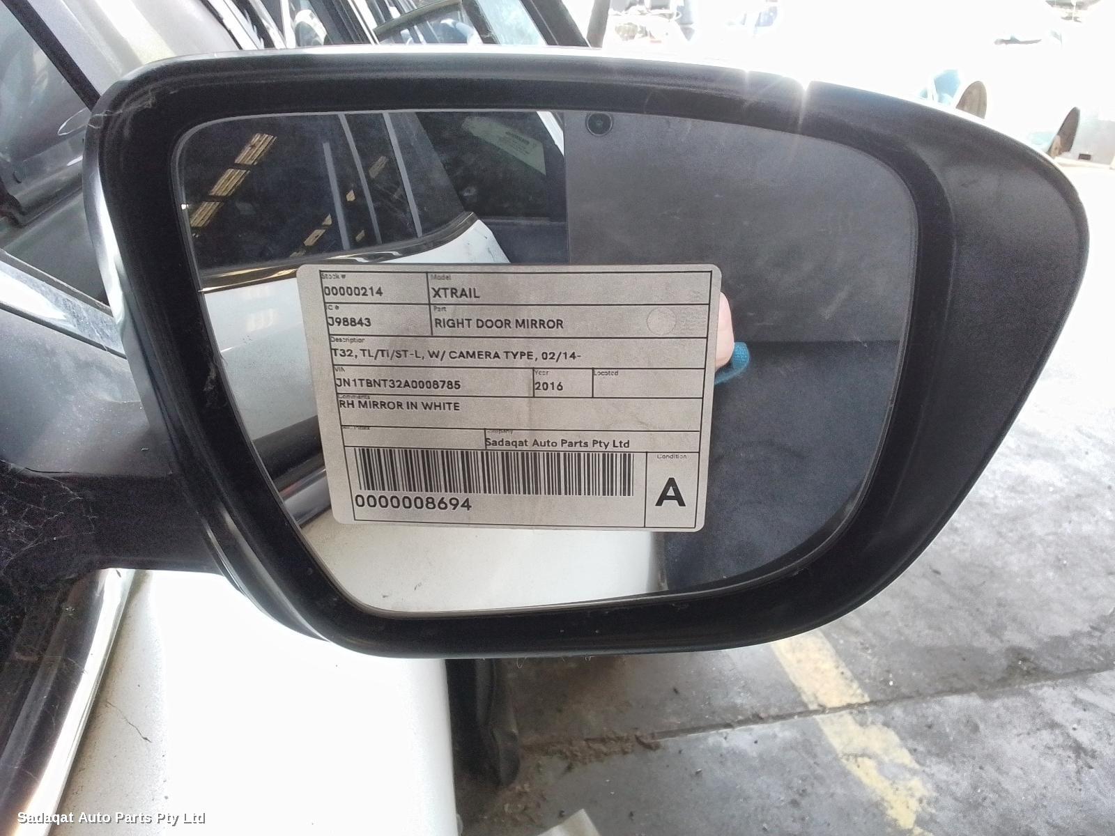 Nissan Xtrail Right Door Mirror