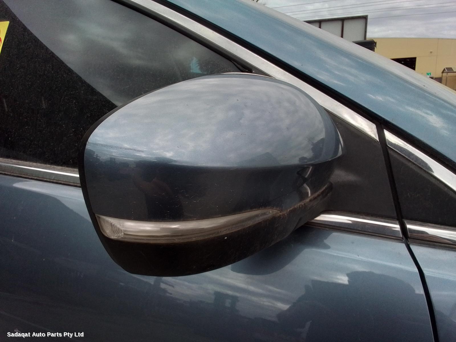 Mazda Cx9 Left Front Door Window