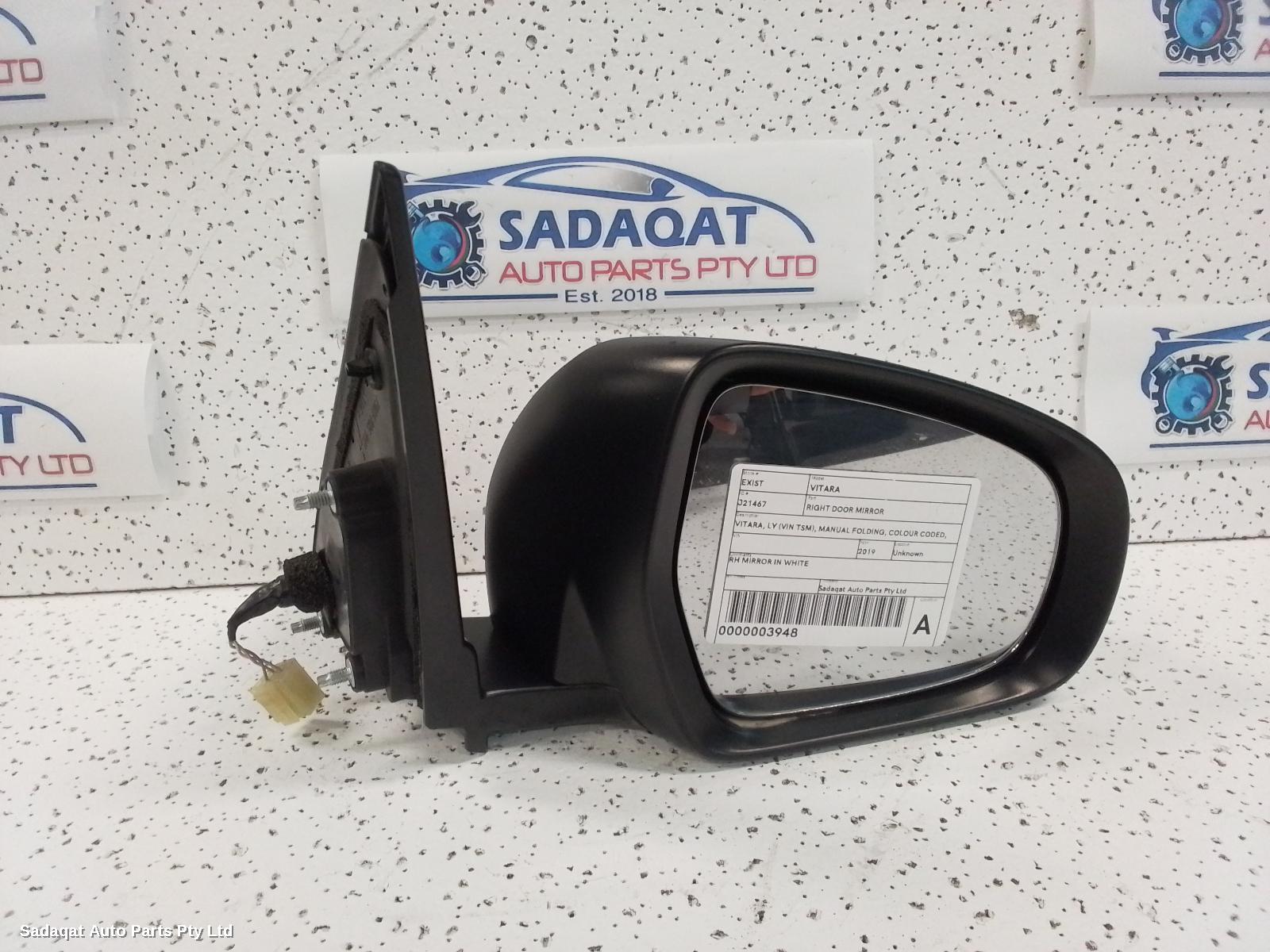 Suzuki Vitara Right Door Mirror