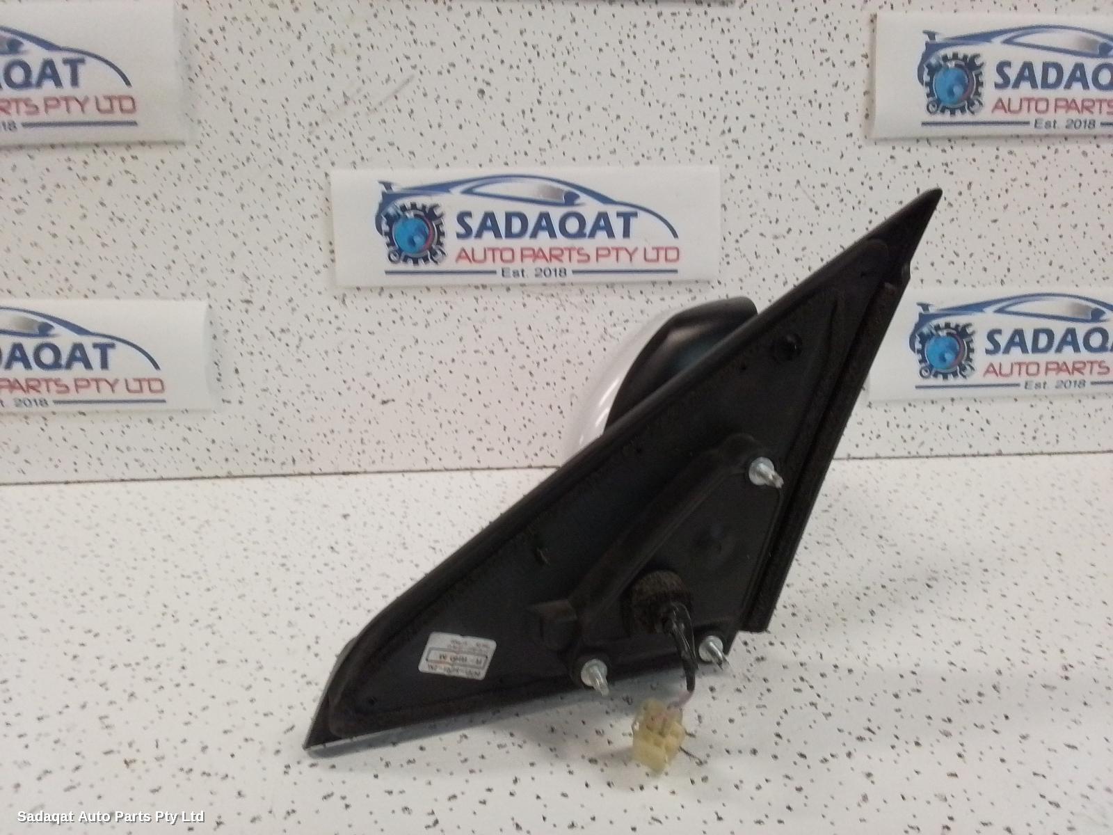Suzuki Vitara Right Door Mirror