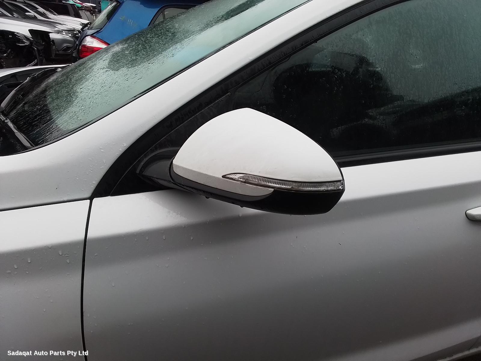 Hyundai I30 Right Indicator/fog/side