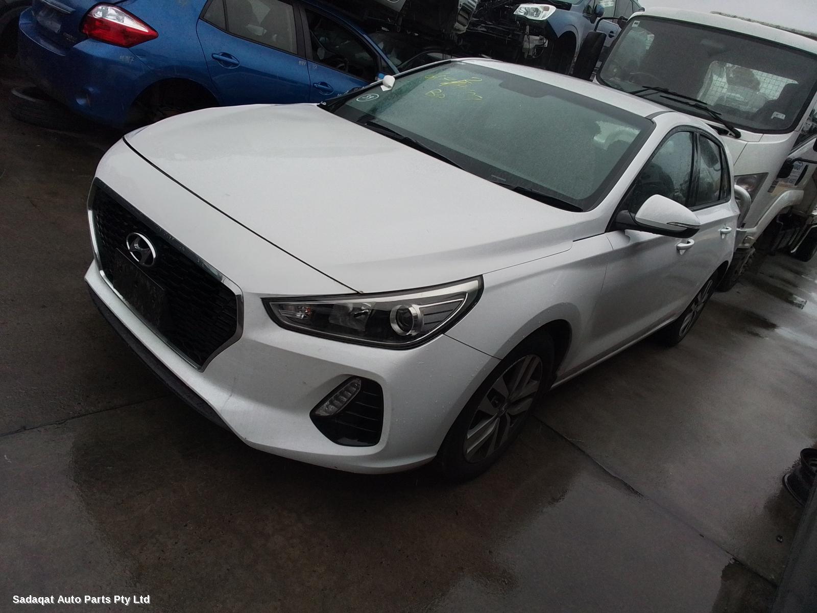 Hyundai I30 R/bar Bracket/reinfo