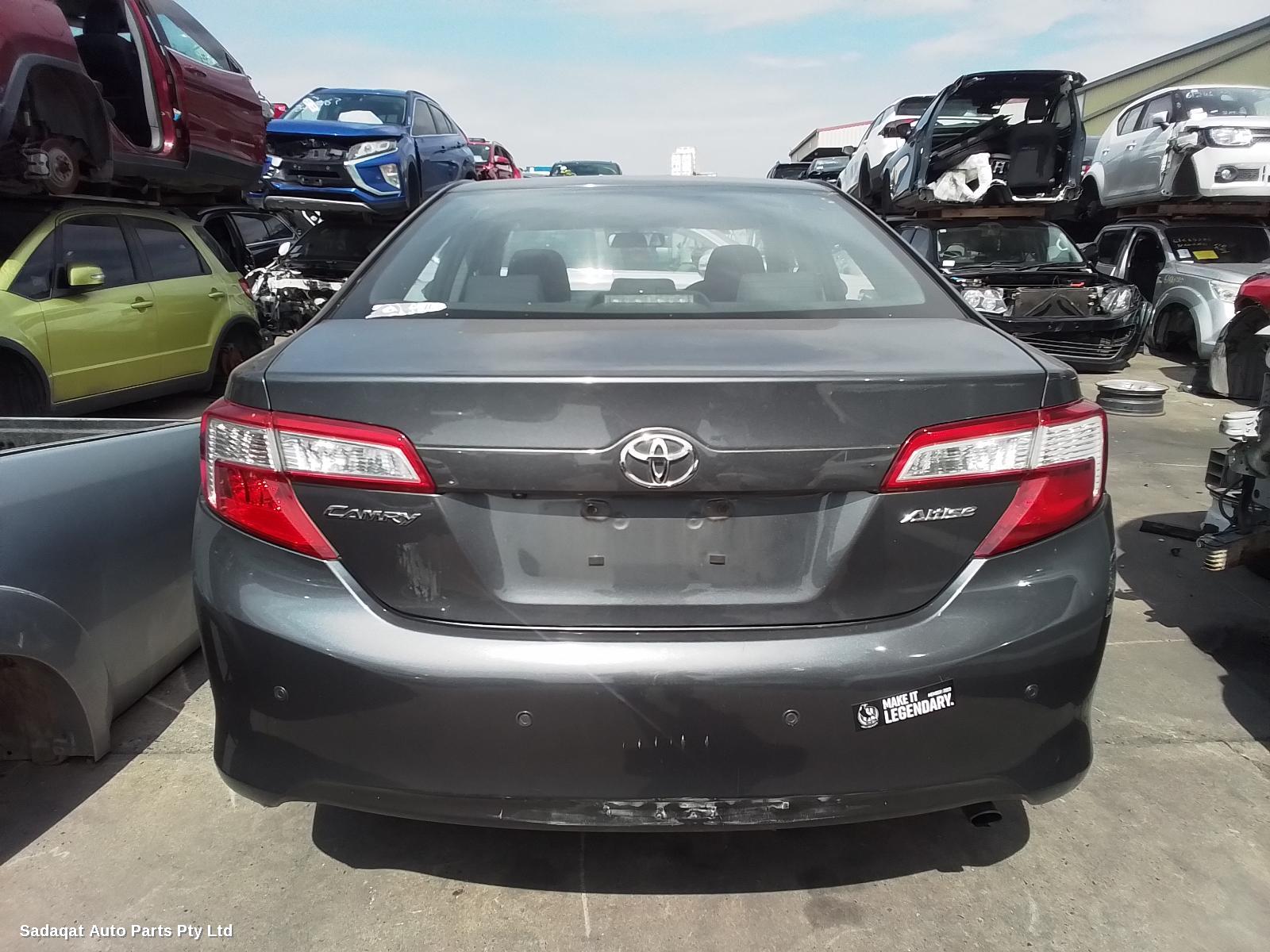 Toyota Camry Right Door Mirror