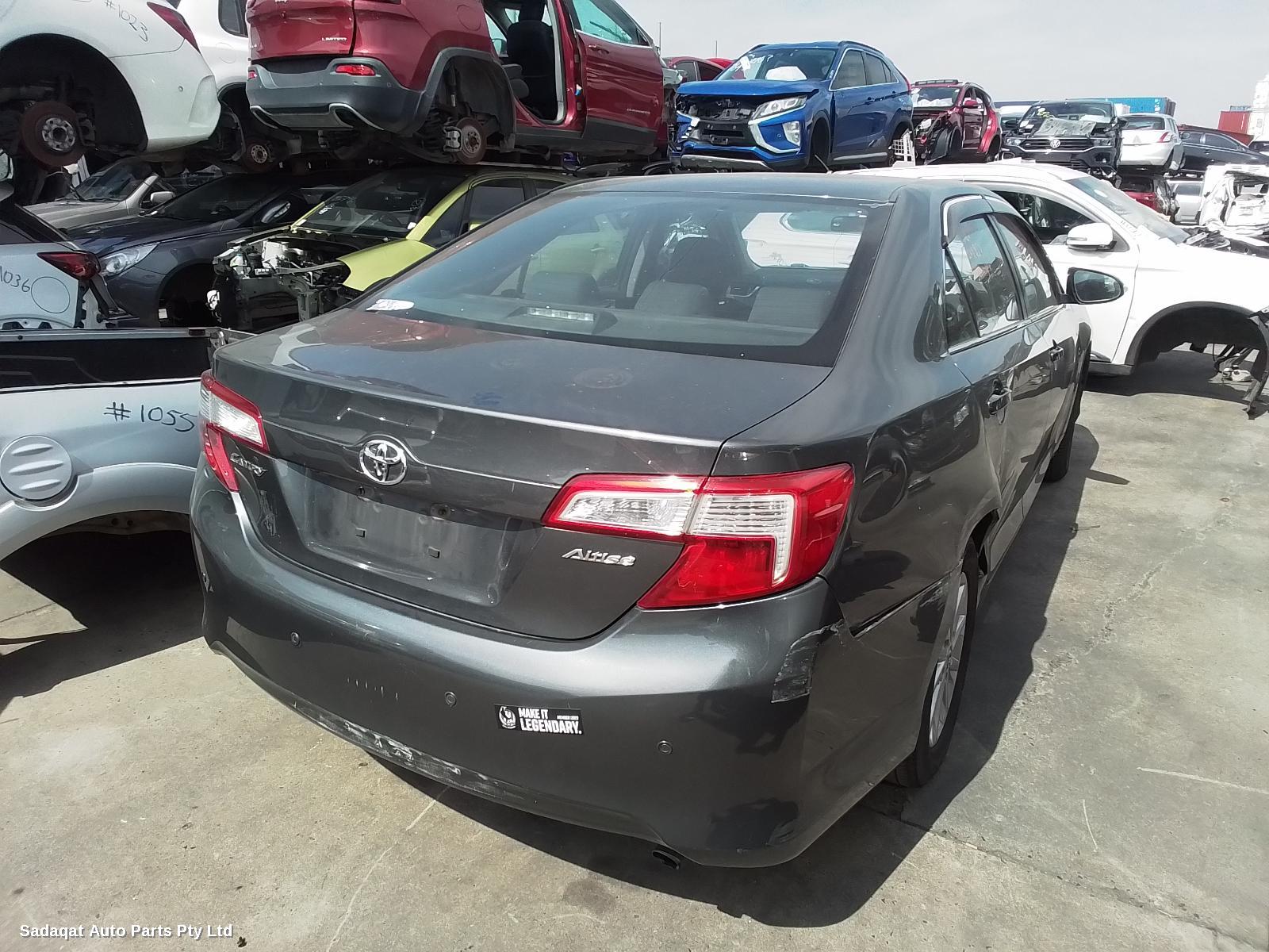 Toyota Camry Right Door Mirror