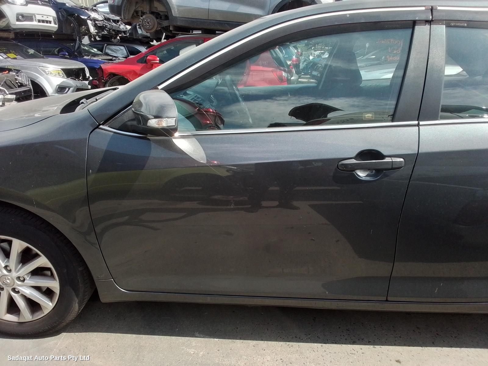 Toyota Camry Right Door Mirror