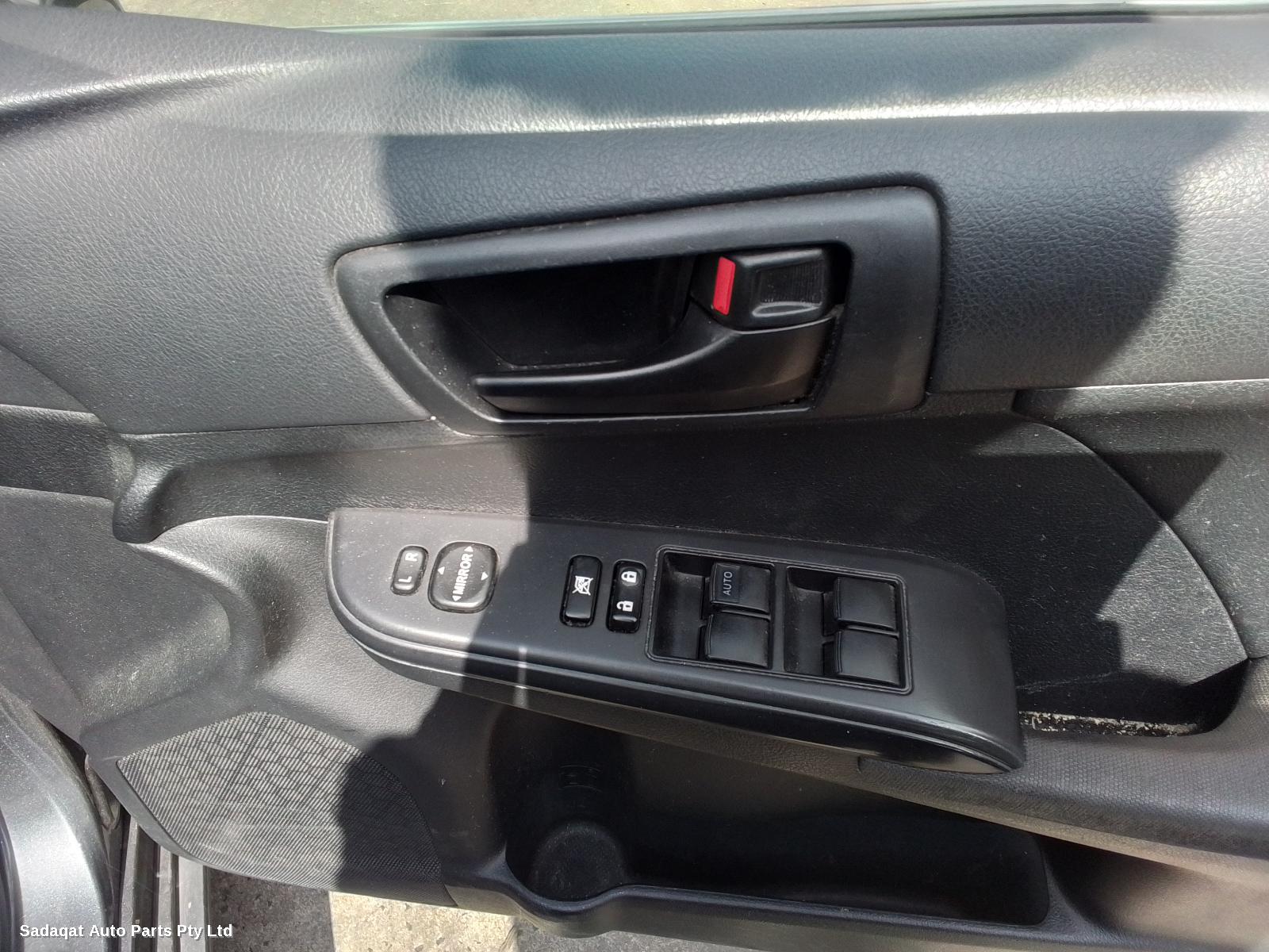 Toyota Camry Right Door Mirror