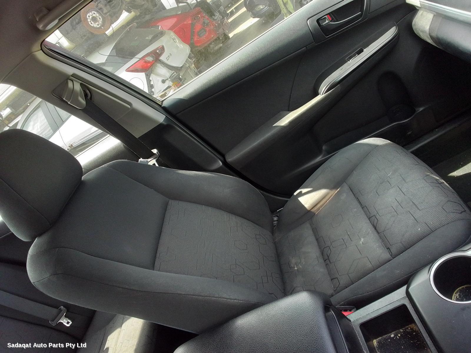 Toyota Camry Right Door Mirror