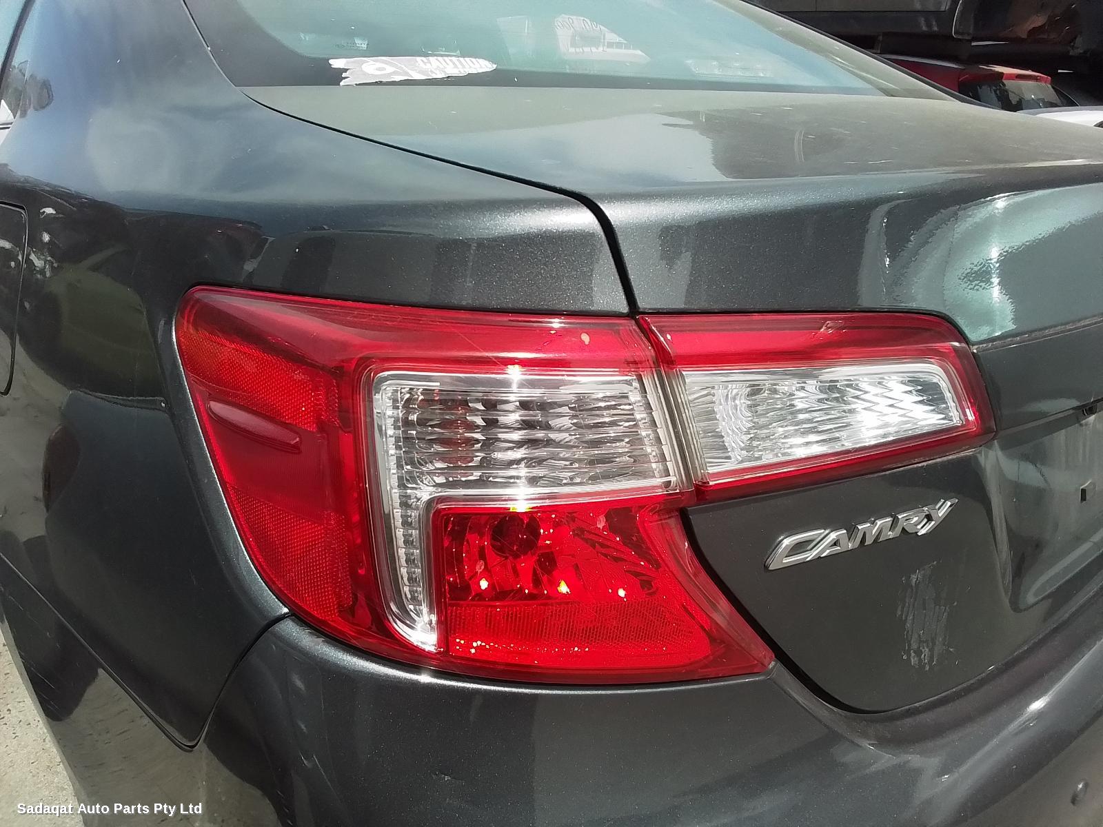 Toyota Camry Right Door Mirror