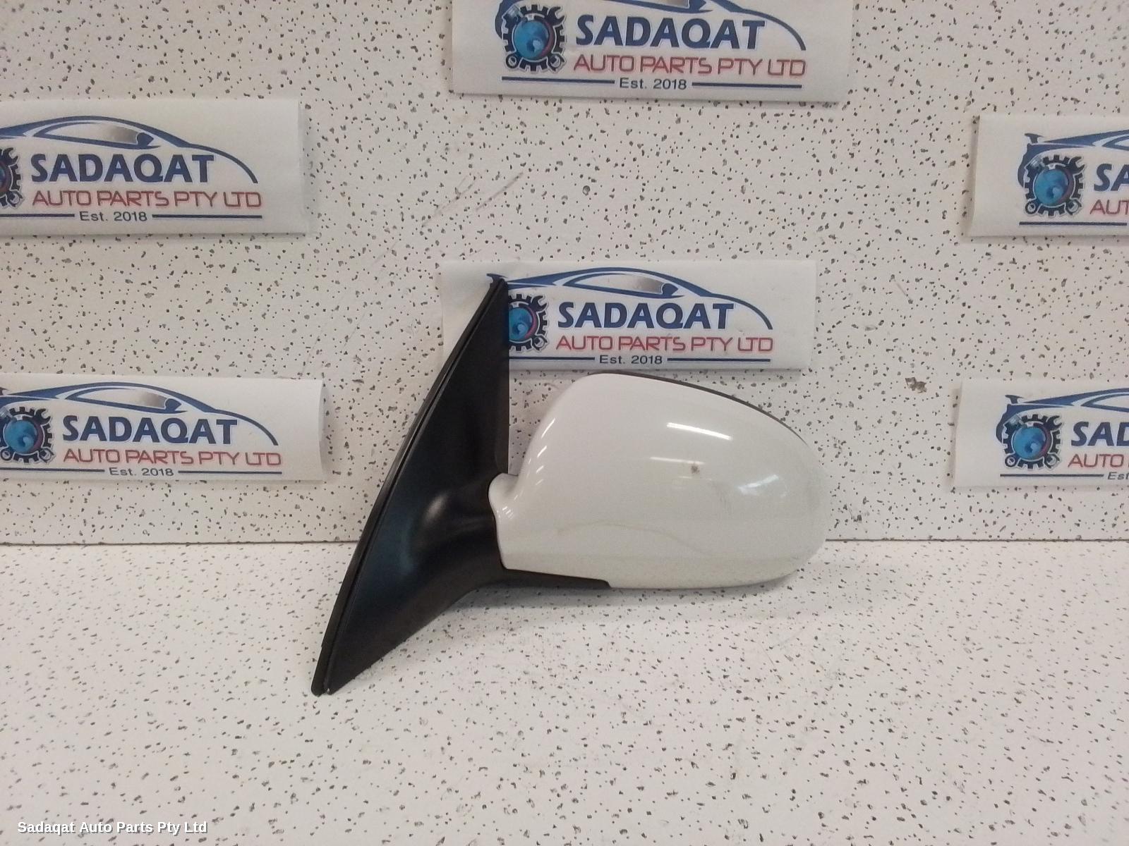 Hyundai I30 Left Door Mirror