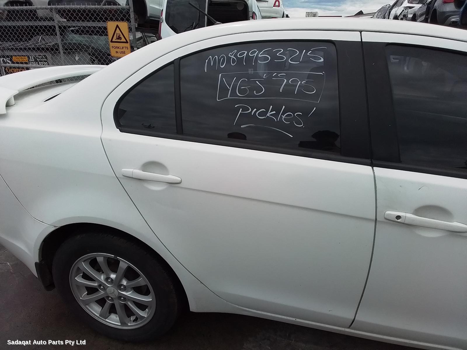 Mitsubishi Lancer Left Door Mirror