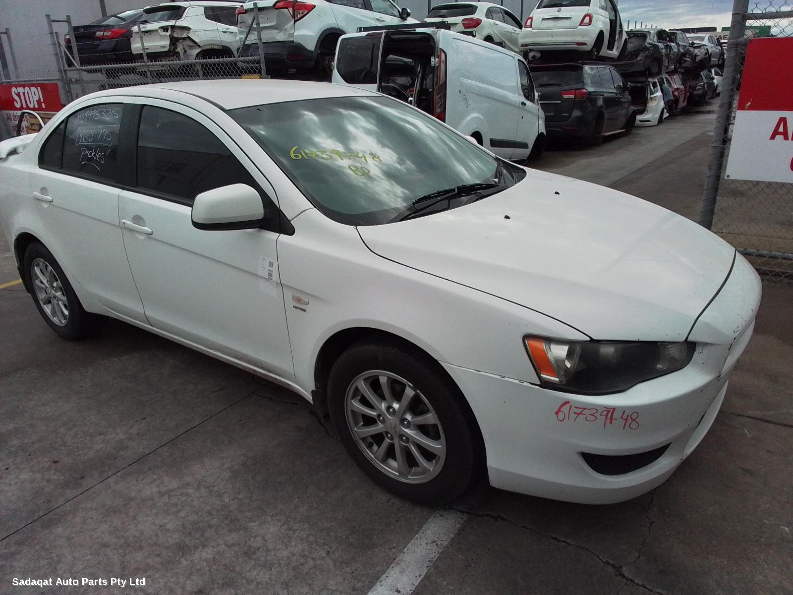 Mitsubishi Lancer Left Door Mirror