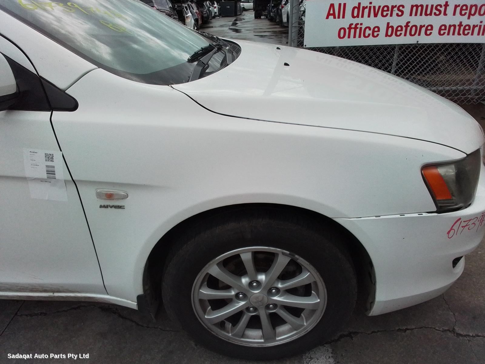 Mitsubishi Lancer Left Door Mirror