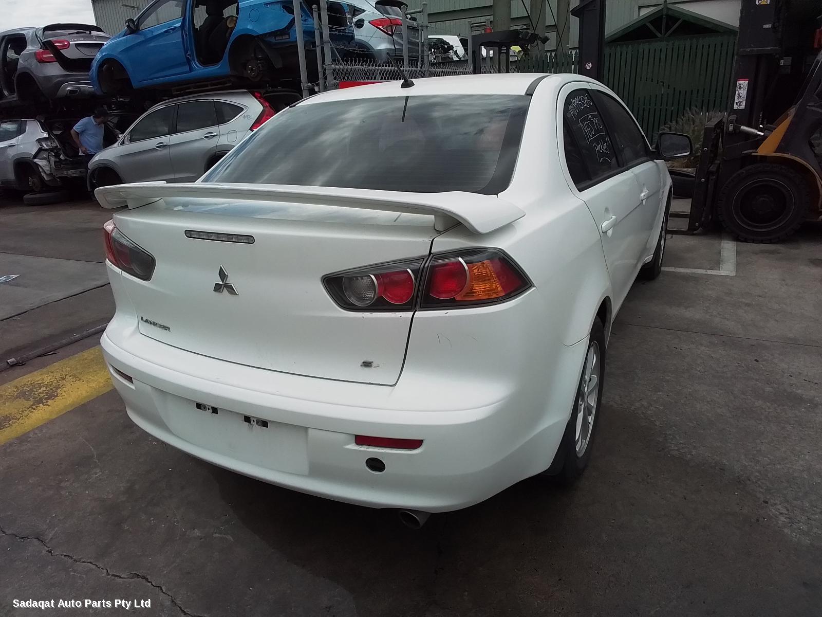 Mitsubishi Lancer Left Door Mirror