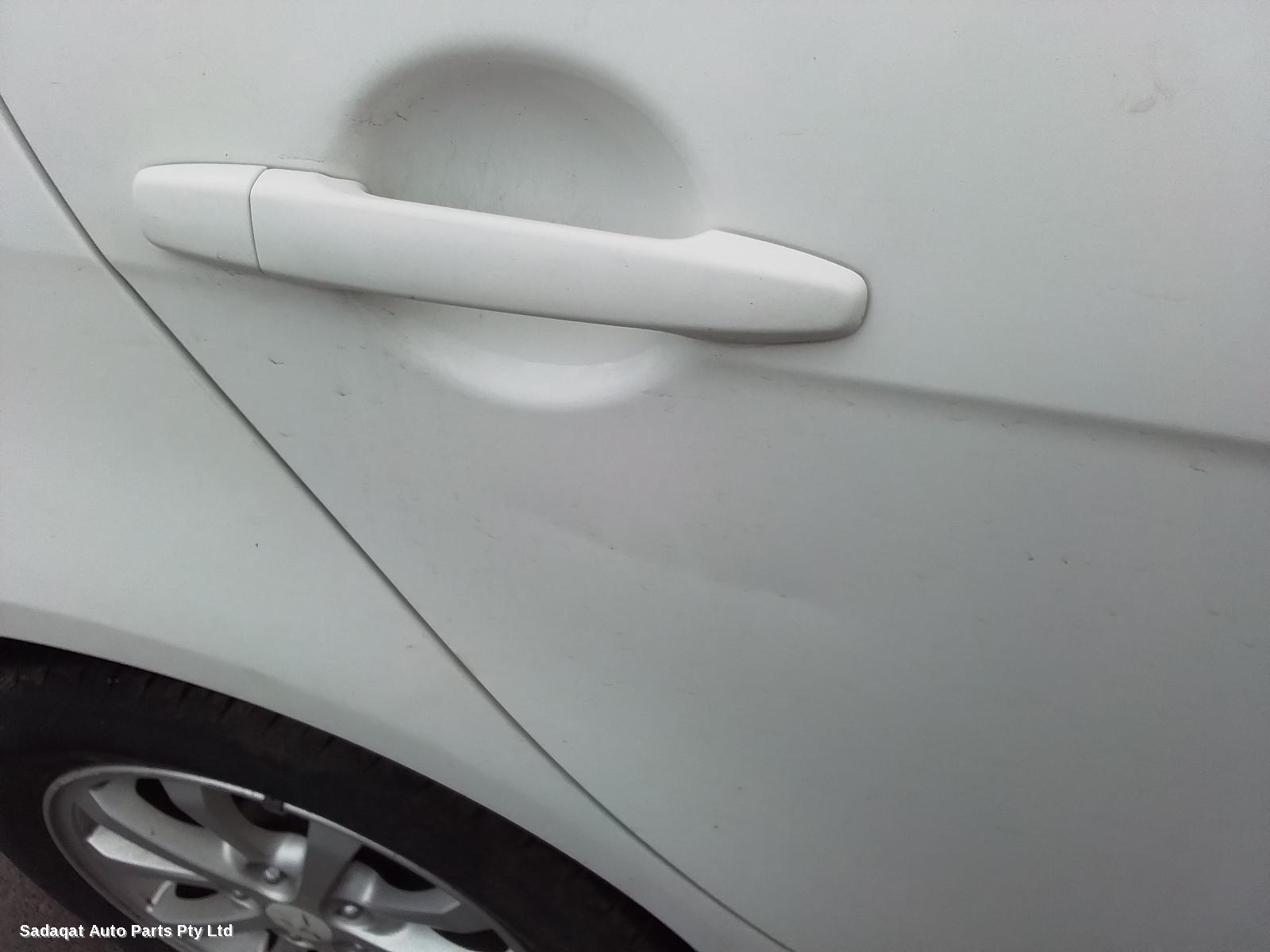 Mitsubishi Lancer Left Door Mirror