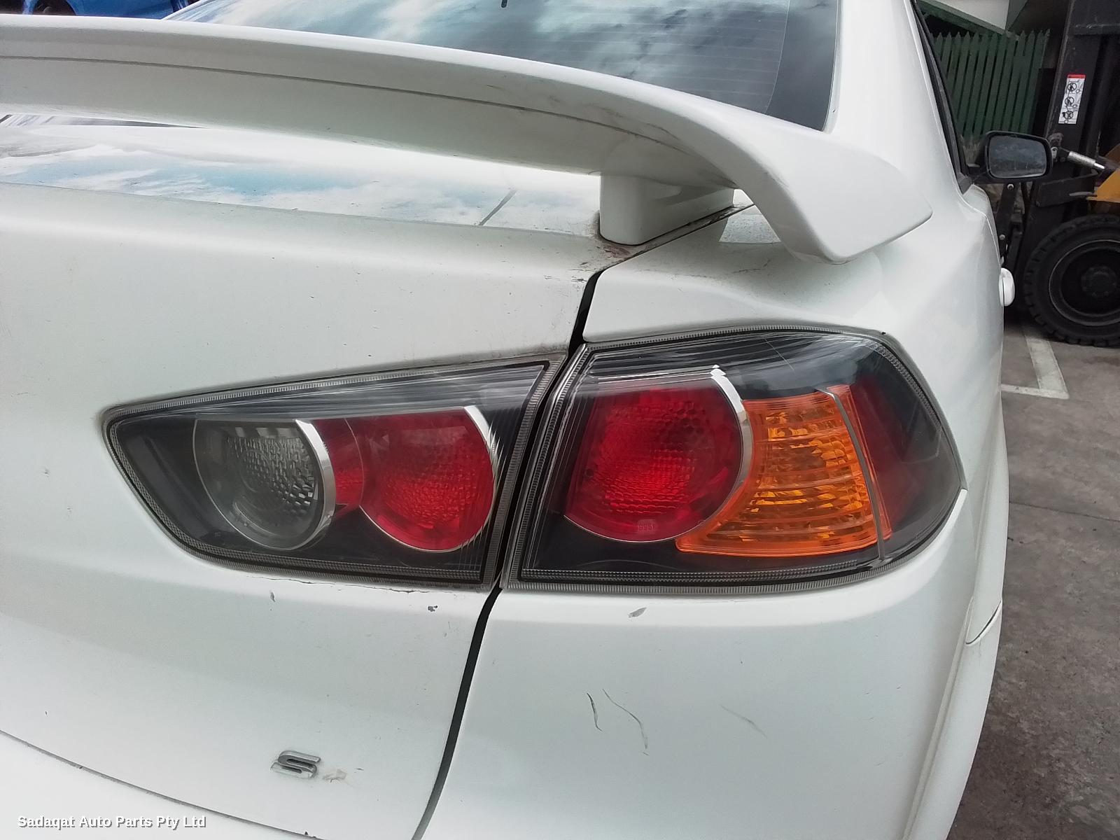 Mitsubishi Lancer Left Door Mirror