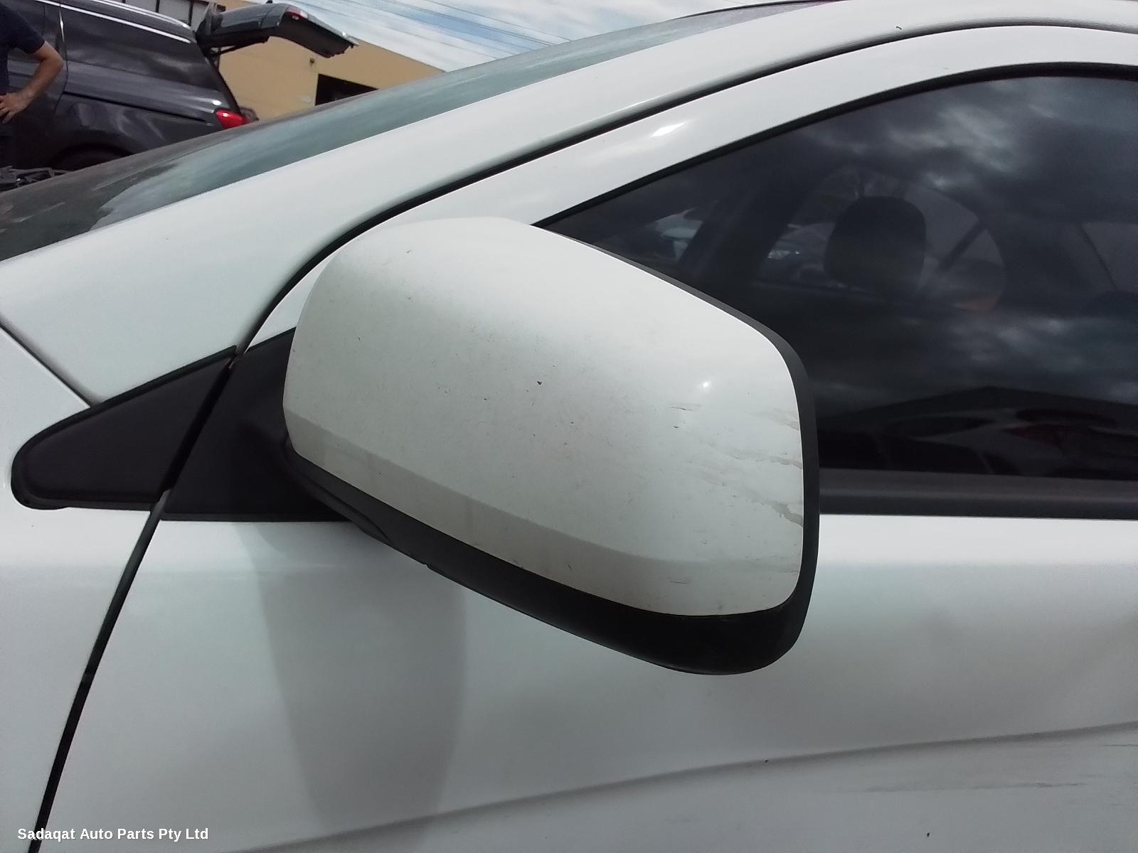 Mitsubishi Lancer Left Door Mirror