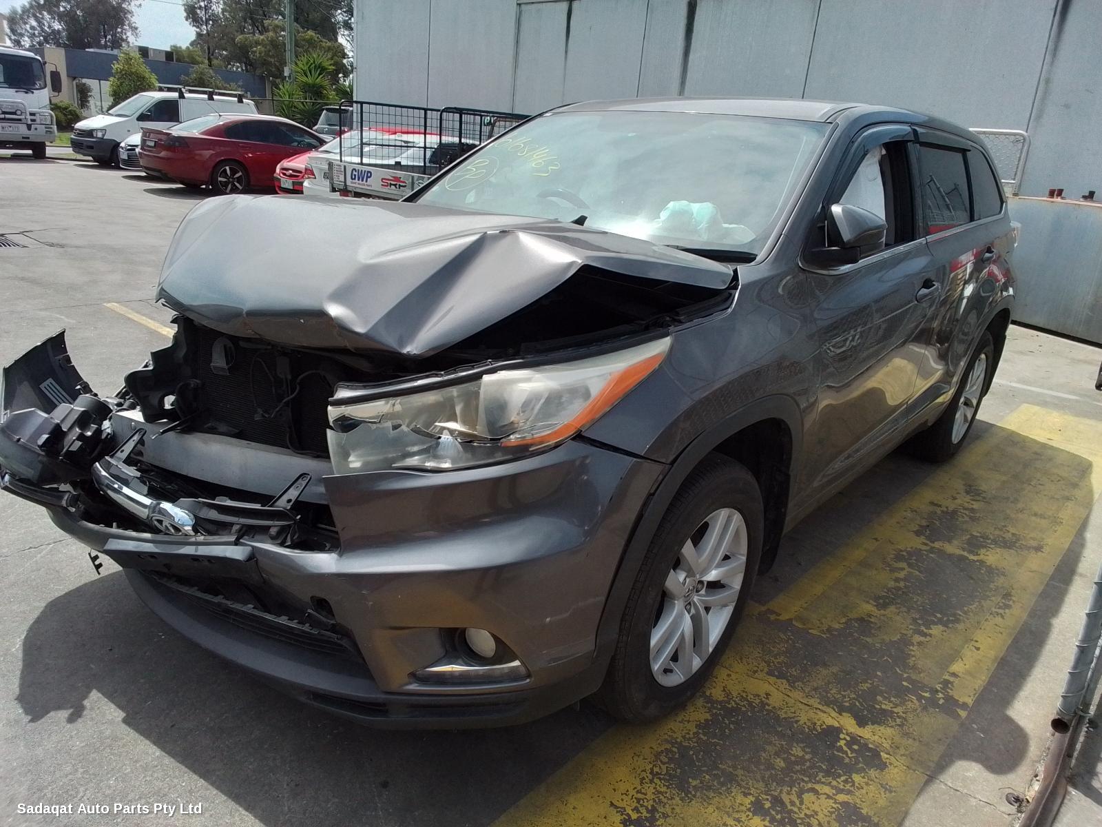 Toyota Kluger Left Front Door Window