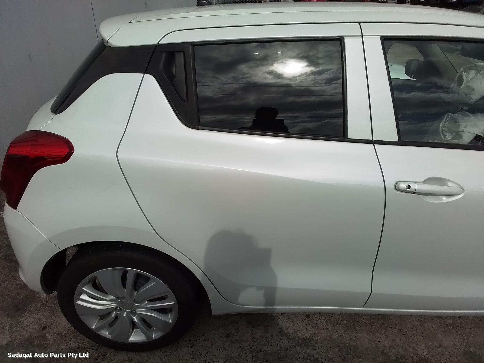 Suzuki Swift Right Door Mirror