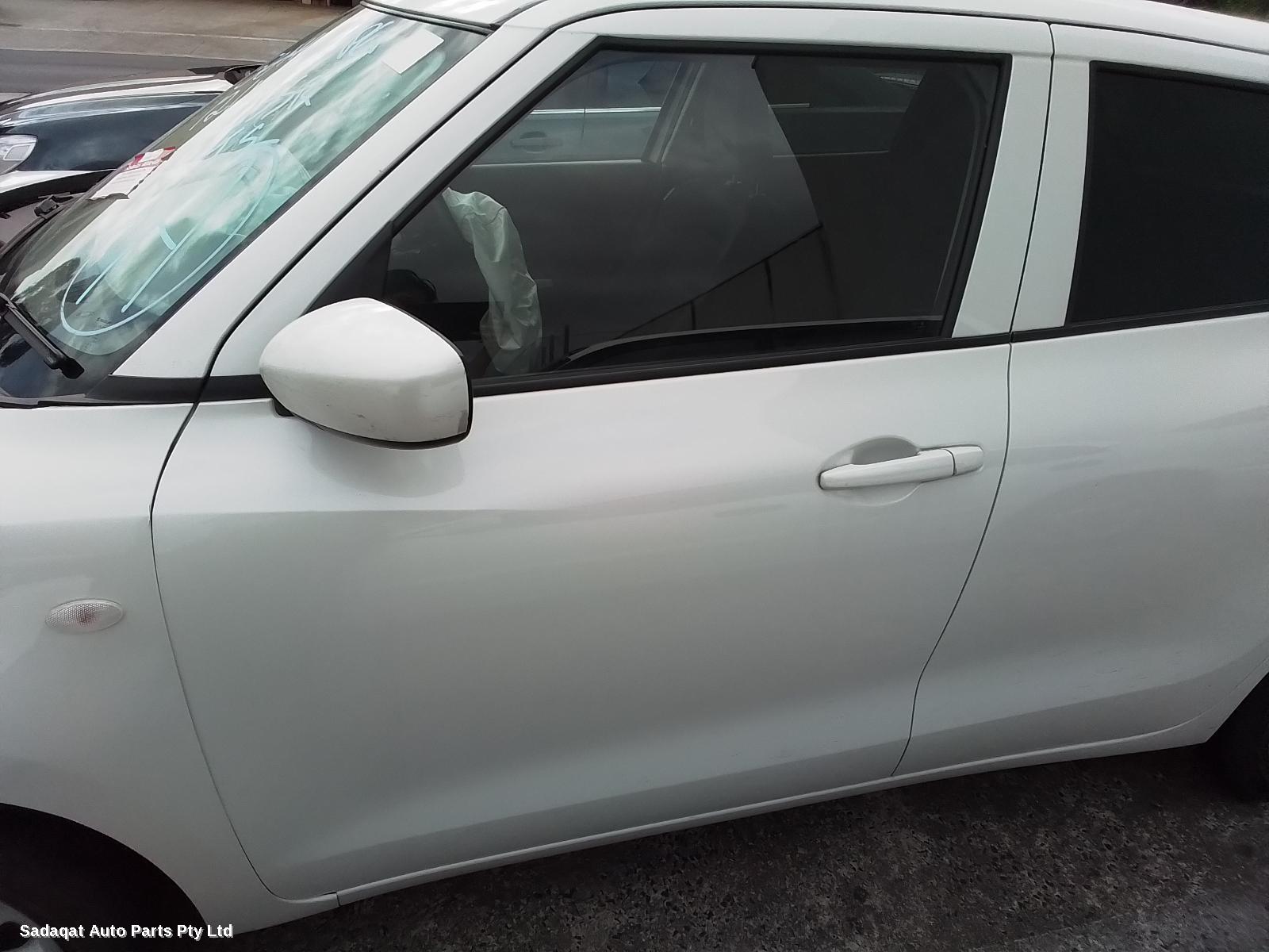 Suzuki Swift Right Door Mirror