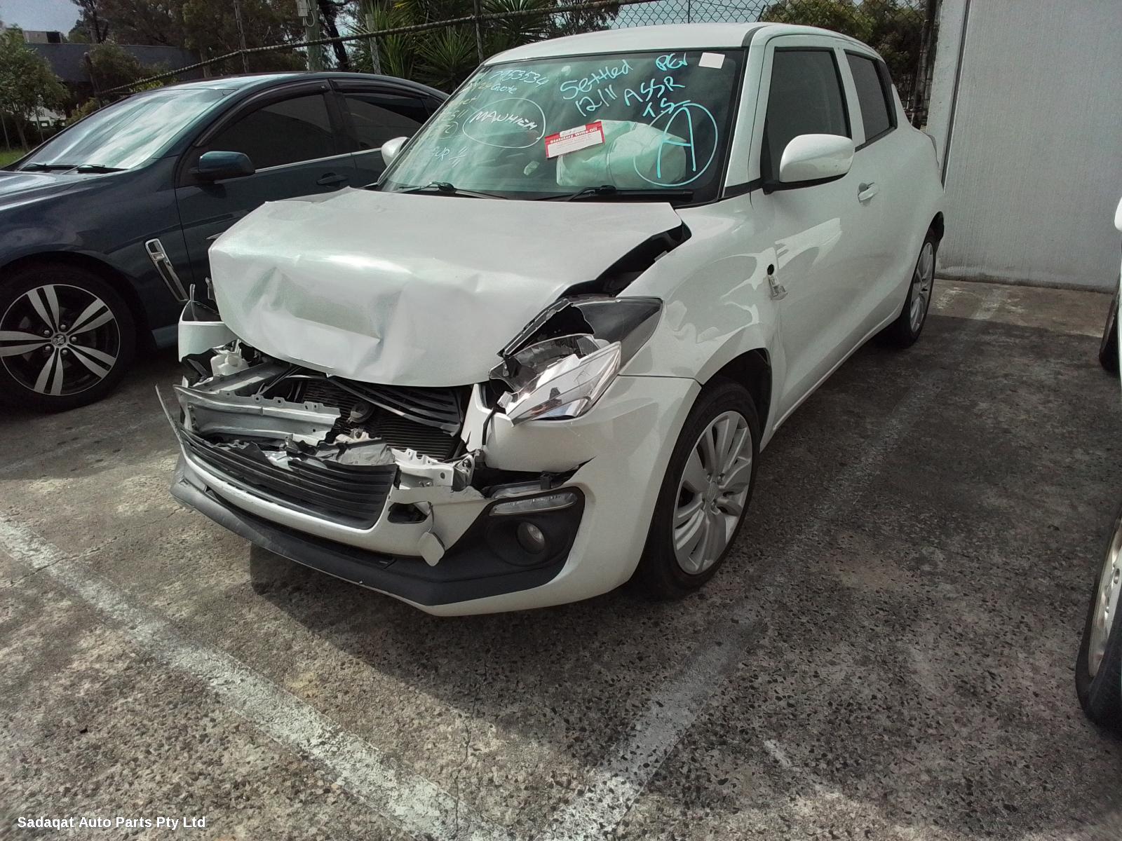 Suzuki Swift Right Door Mirror