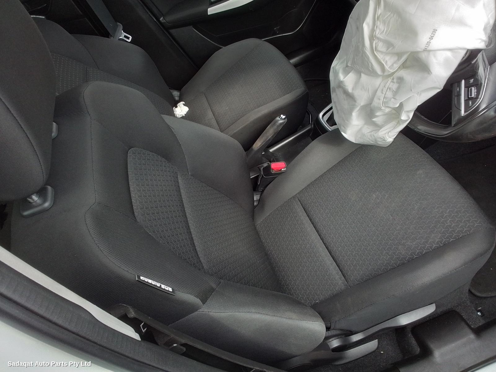 Suzuki Swift Right Door Mirror