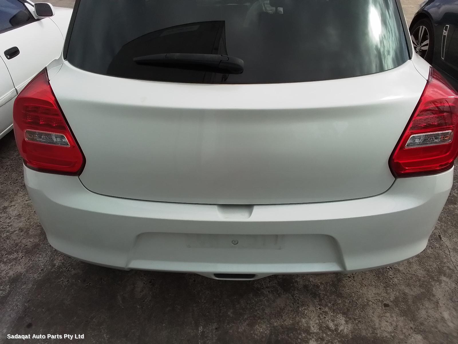 Suzuki Swift Right Door Mirror